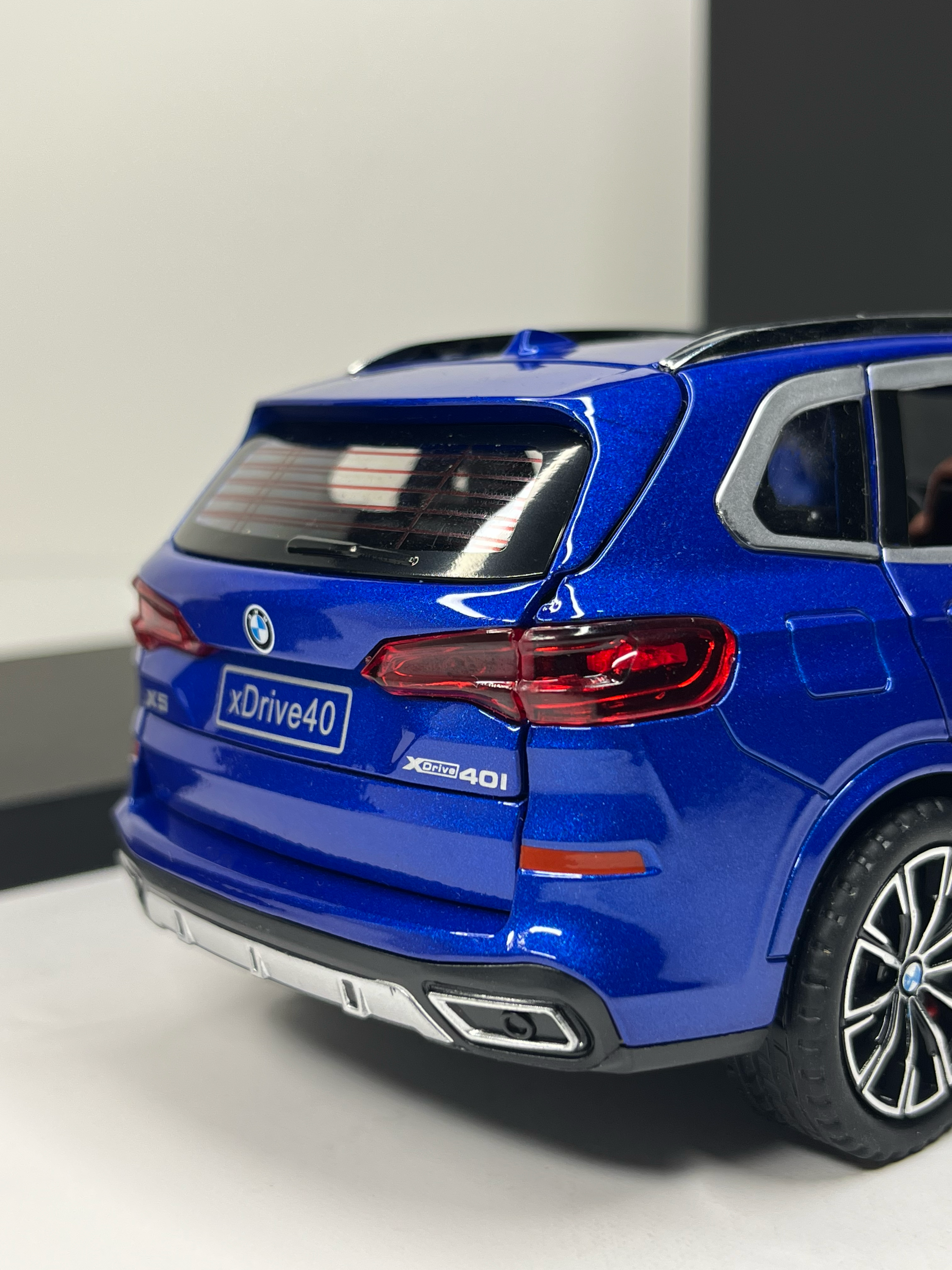 BMW X5 xDrive40i Blue