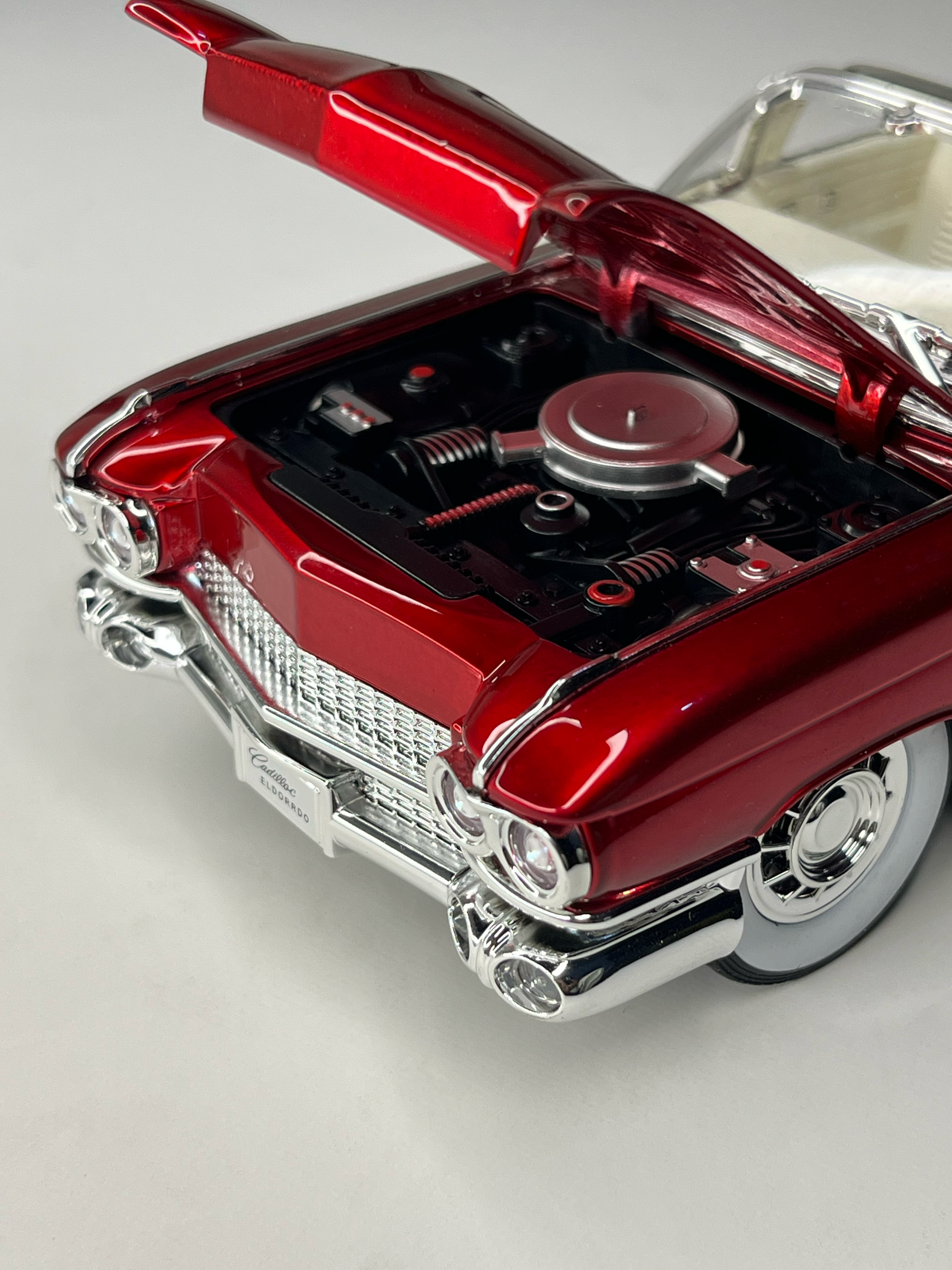 Cadillac Eldorado Biarritz Red