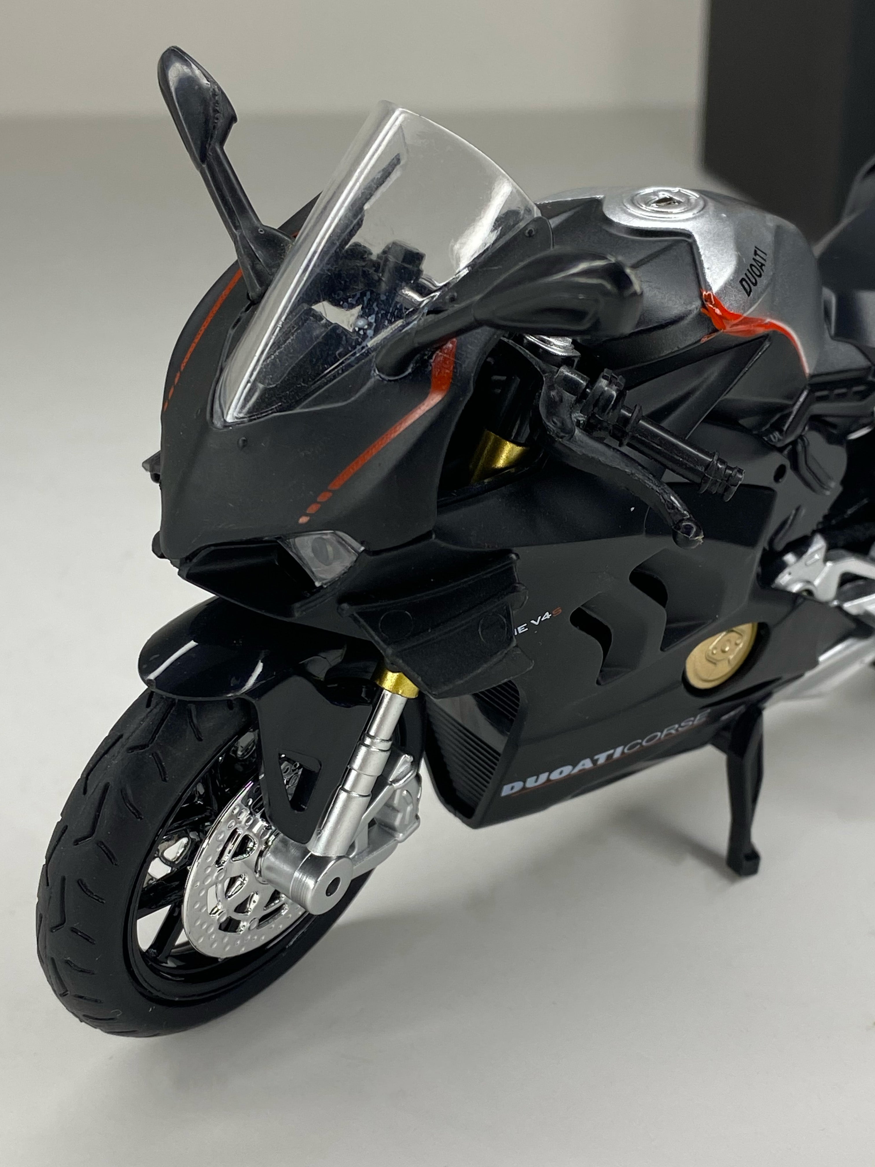 Ducati Panigale V4S Black