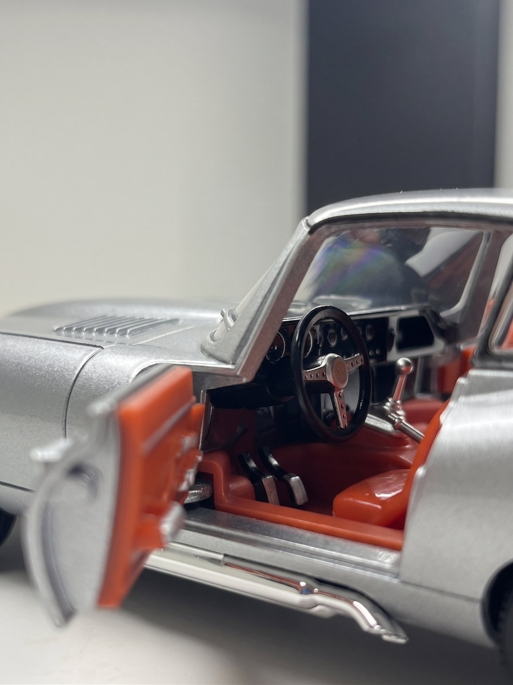 Jaguar E-Type Silver