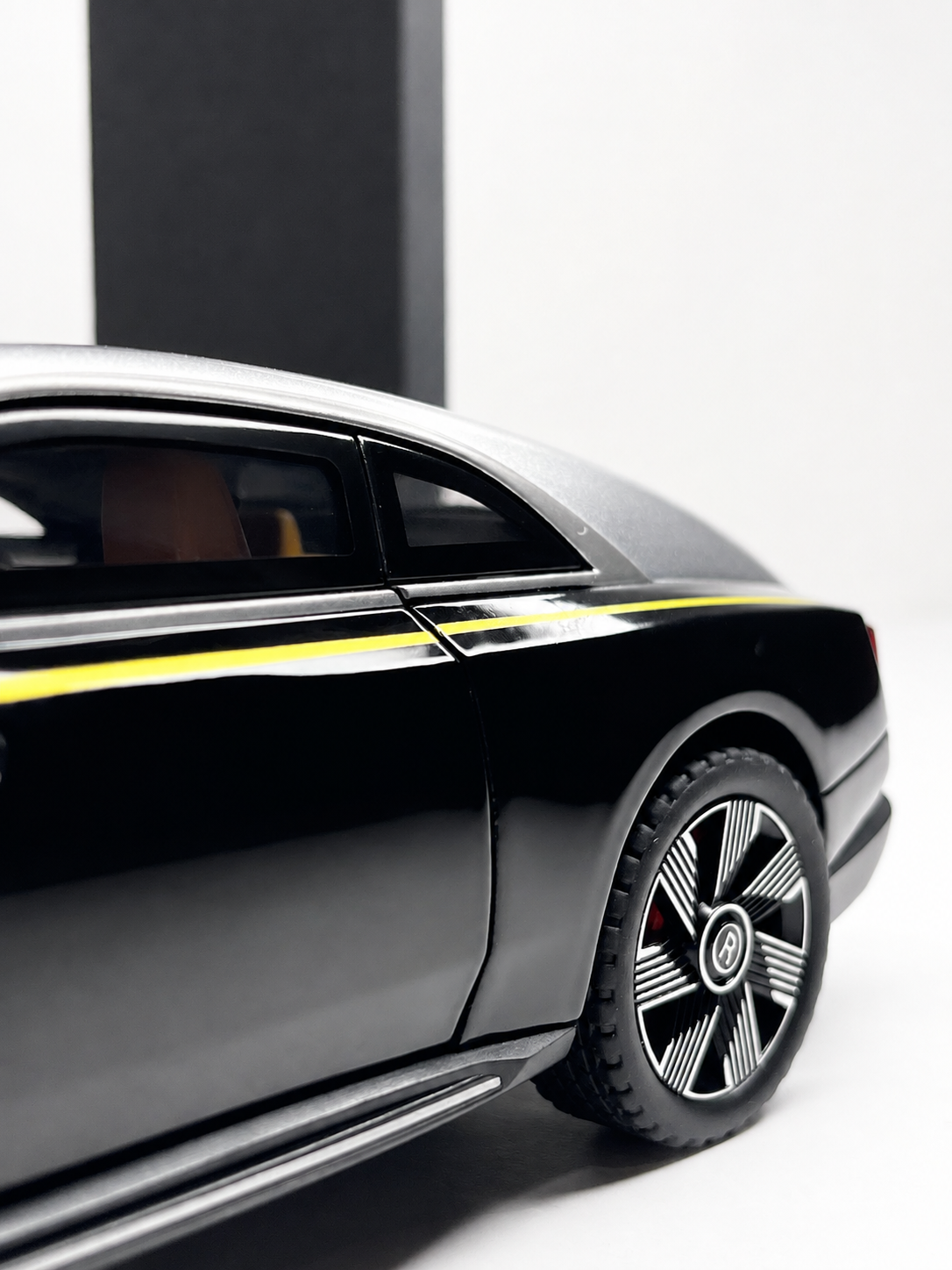 Rolls-Royce Spectre