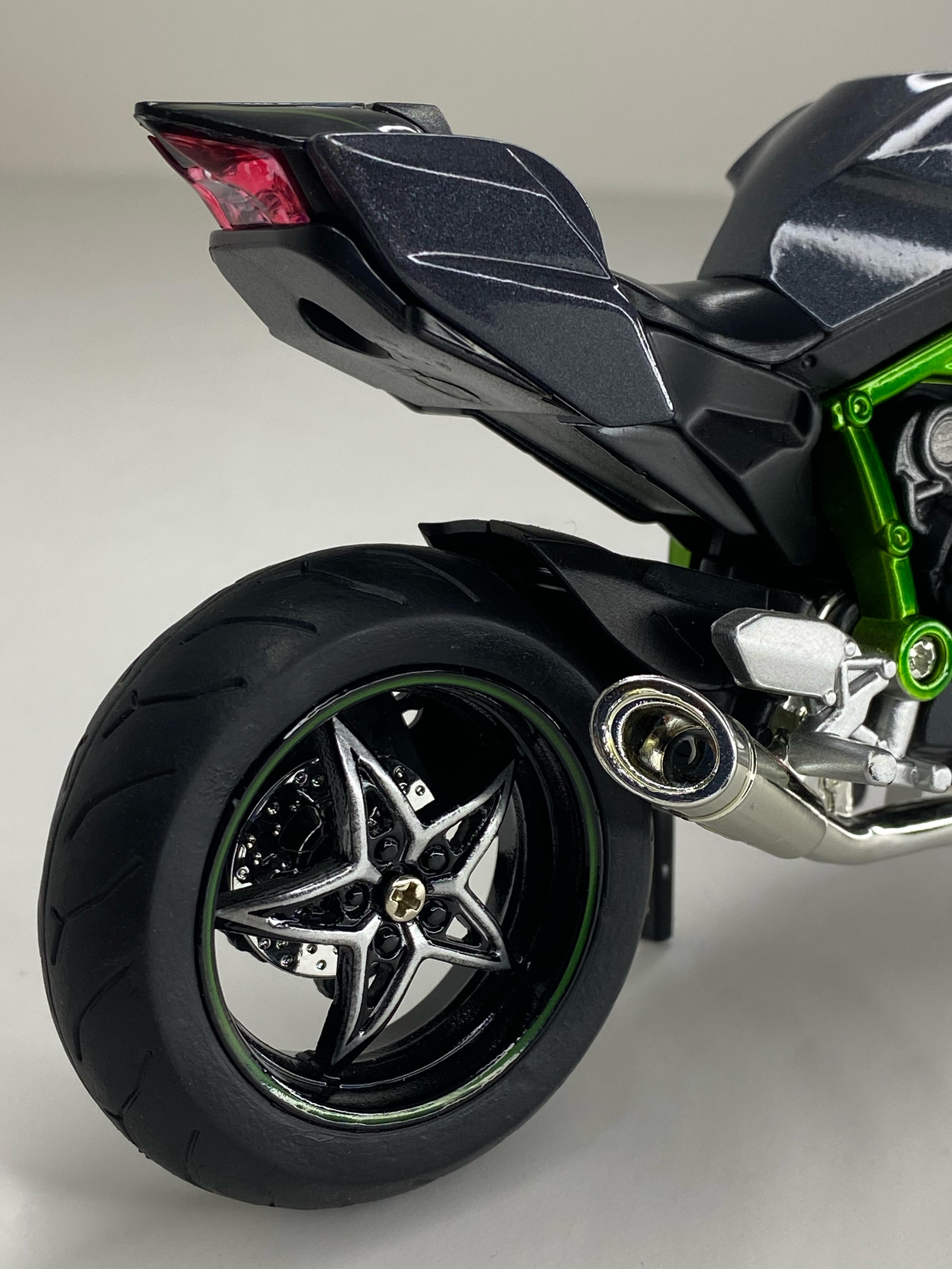 Kawasaki Ninja H2