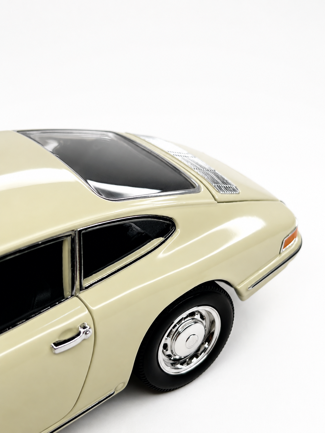 Porsche 911 F-Model