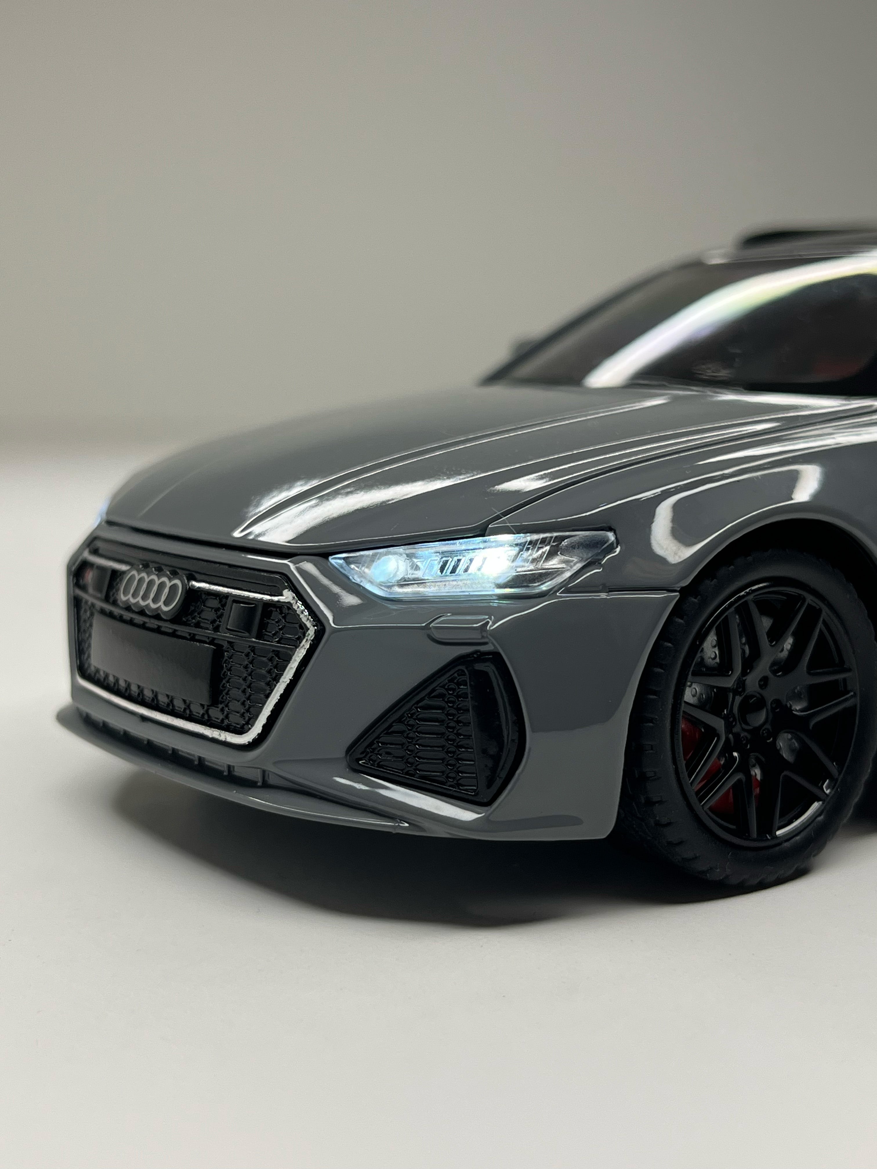 Audi RS6 Nardo Grey