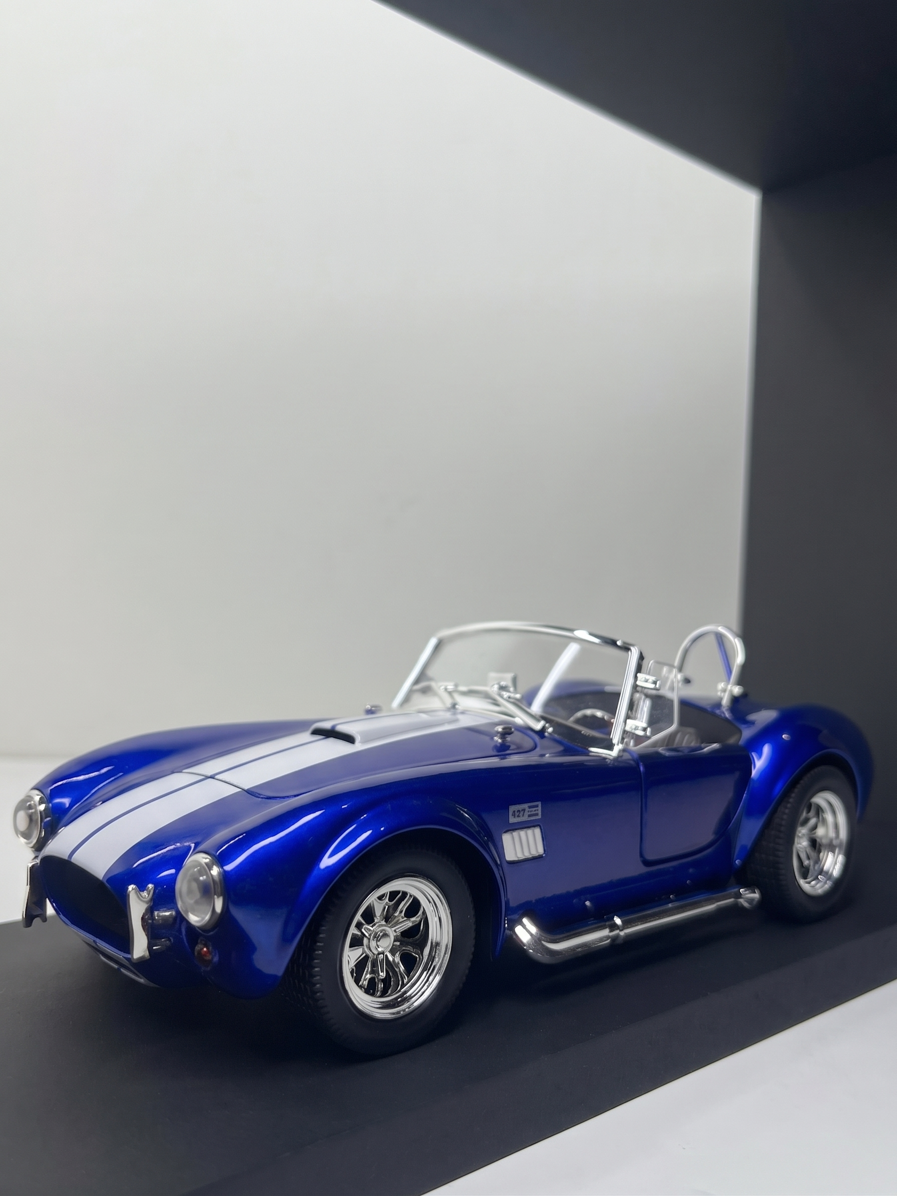 1965 Shelby Cobra 427 S/C Blue