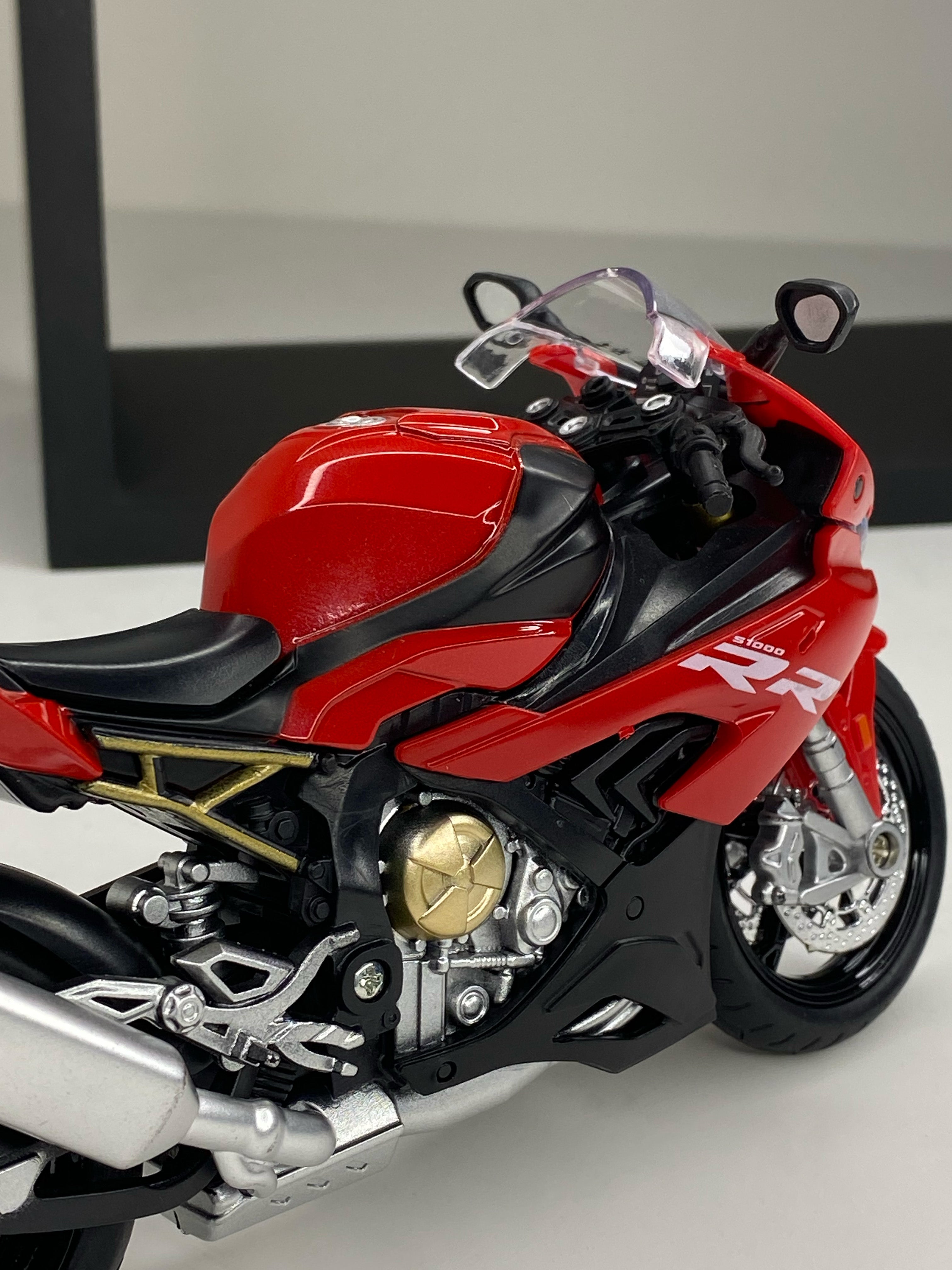 BMW S 1000 RR Red