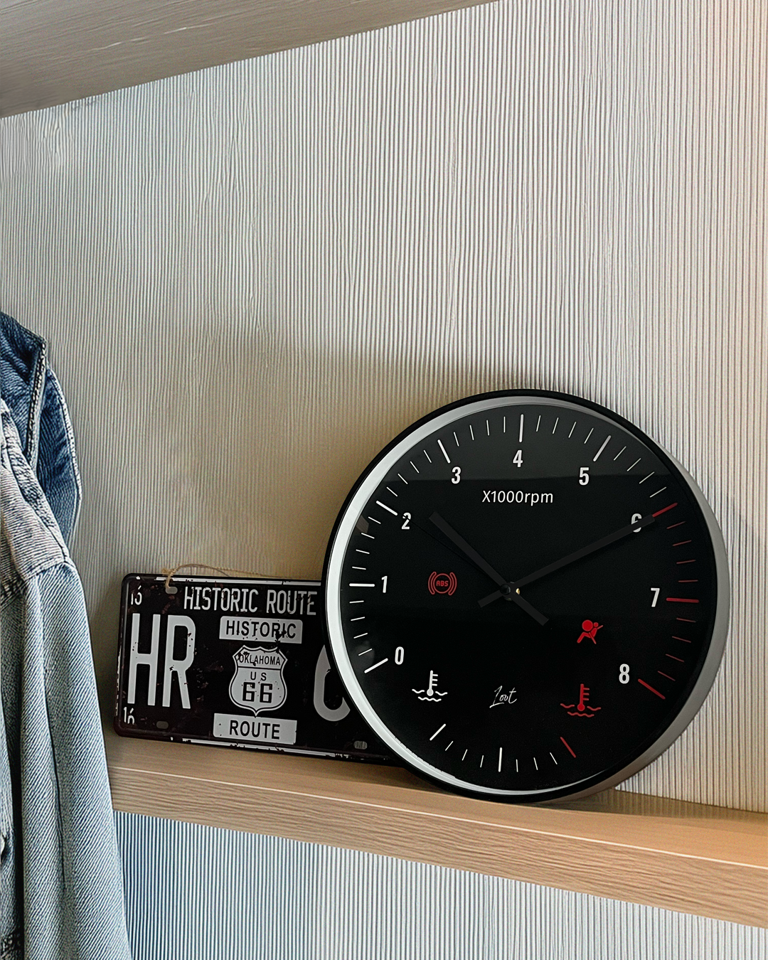 Time Shift Wall Clock