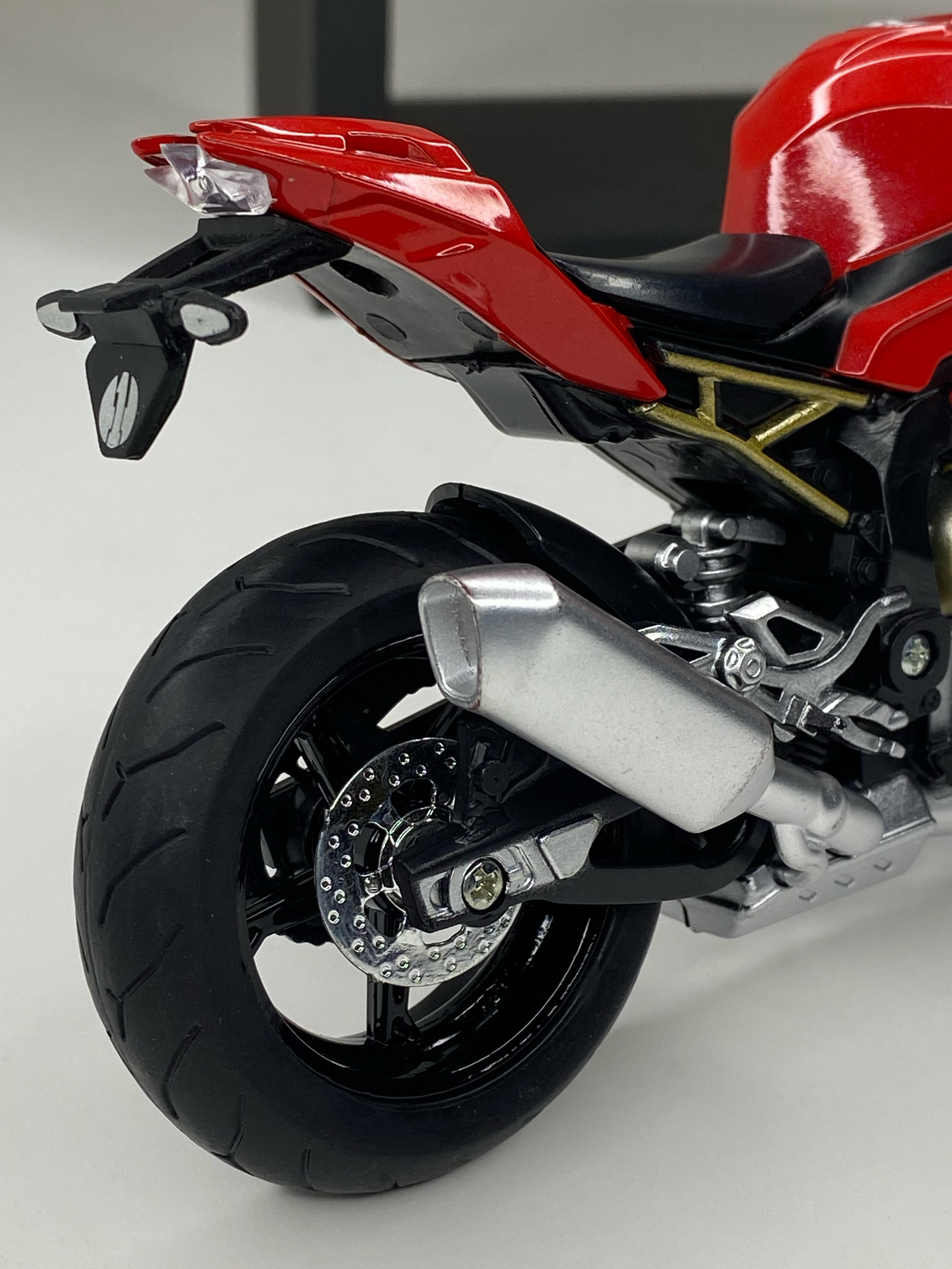 BMW S 1000 RR Red