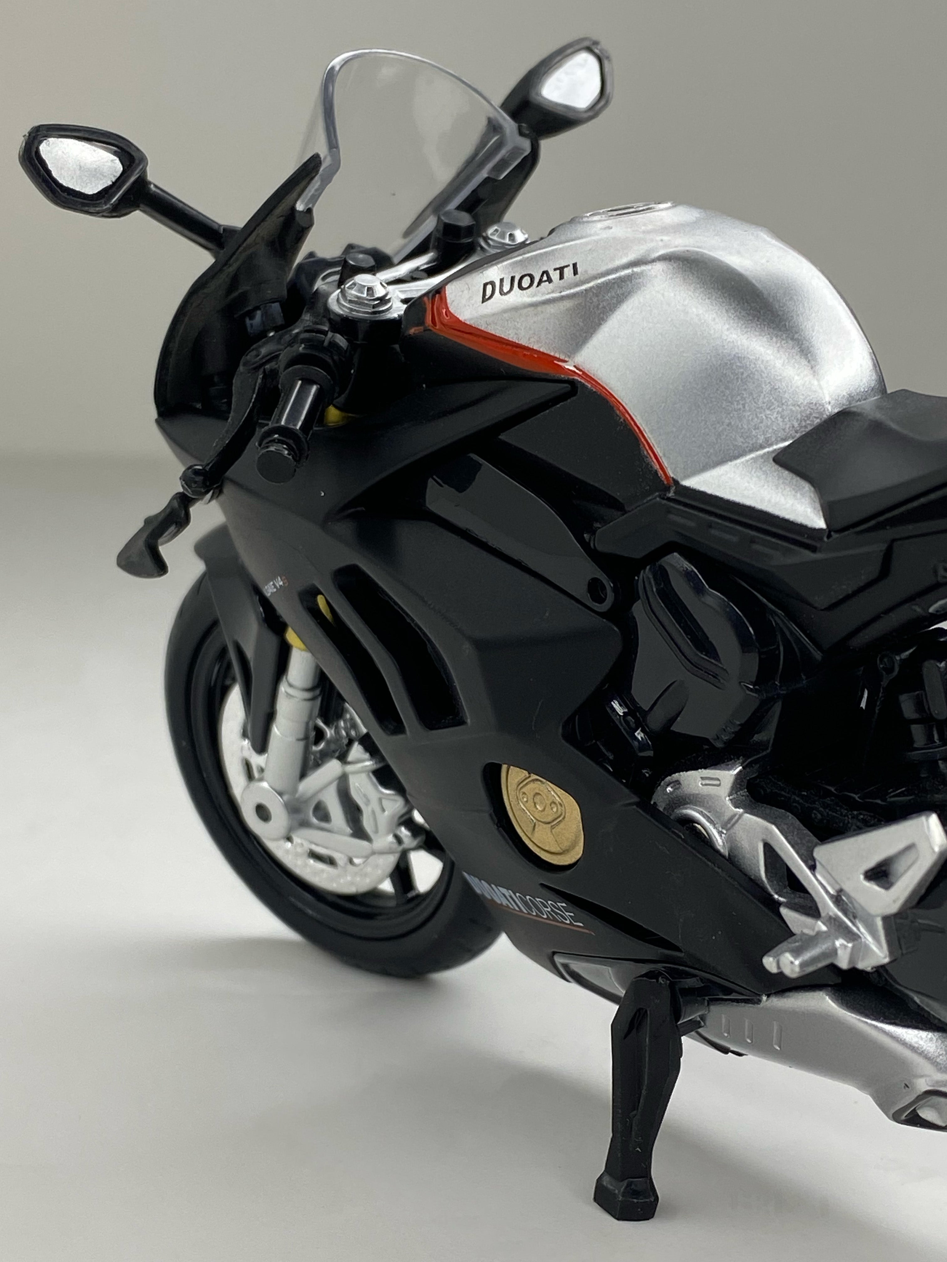 Ducati Panigale V4S Black