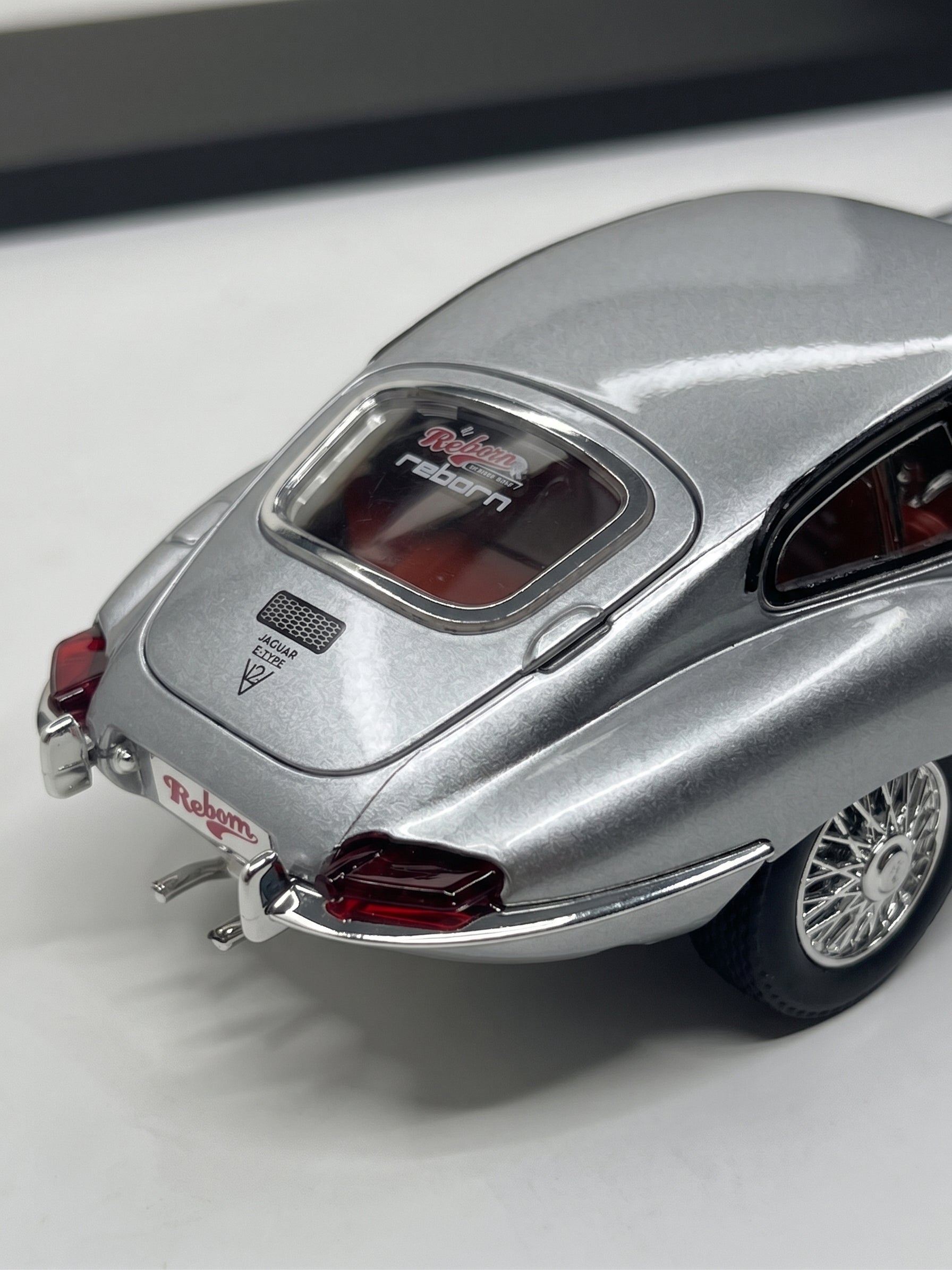 Jaguar E-Type Silver