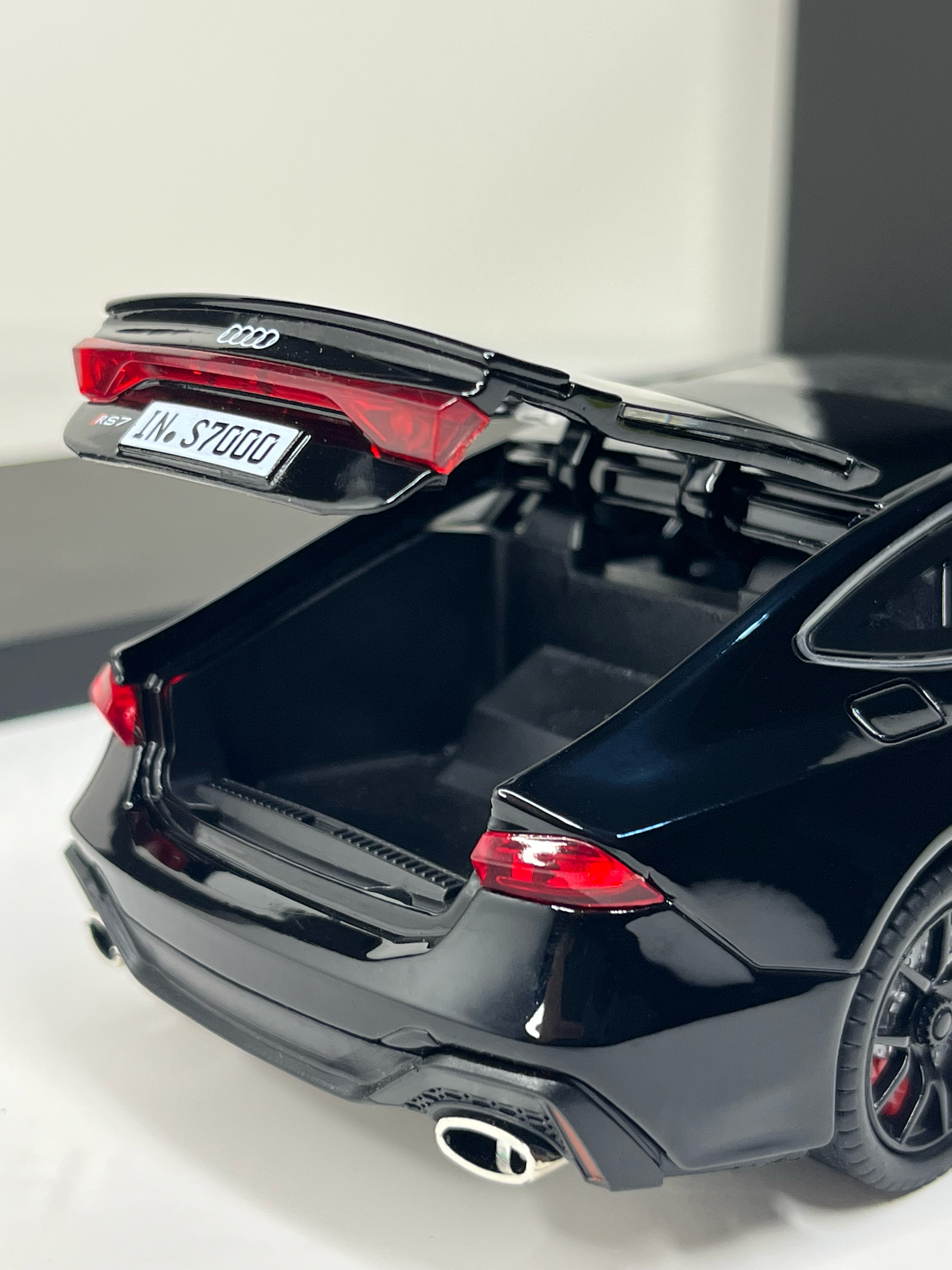 Audi RS7 Black
