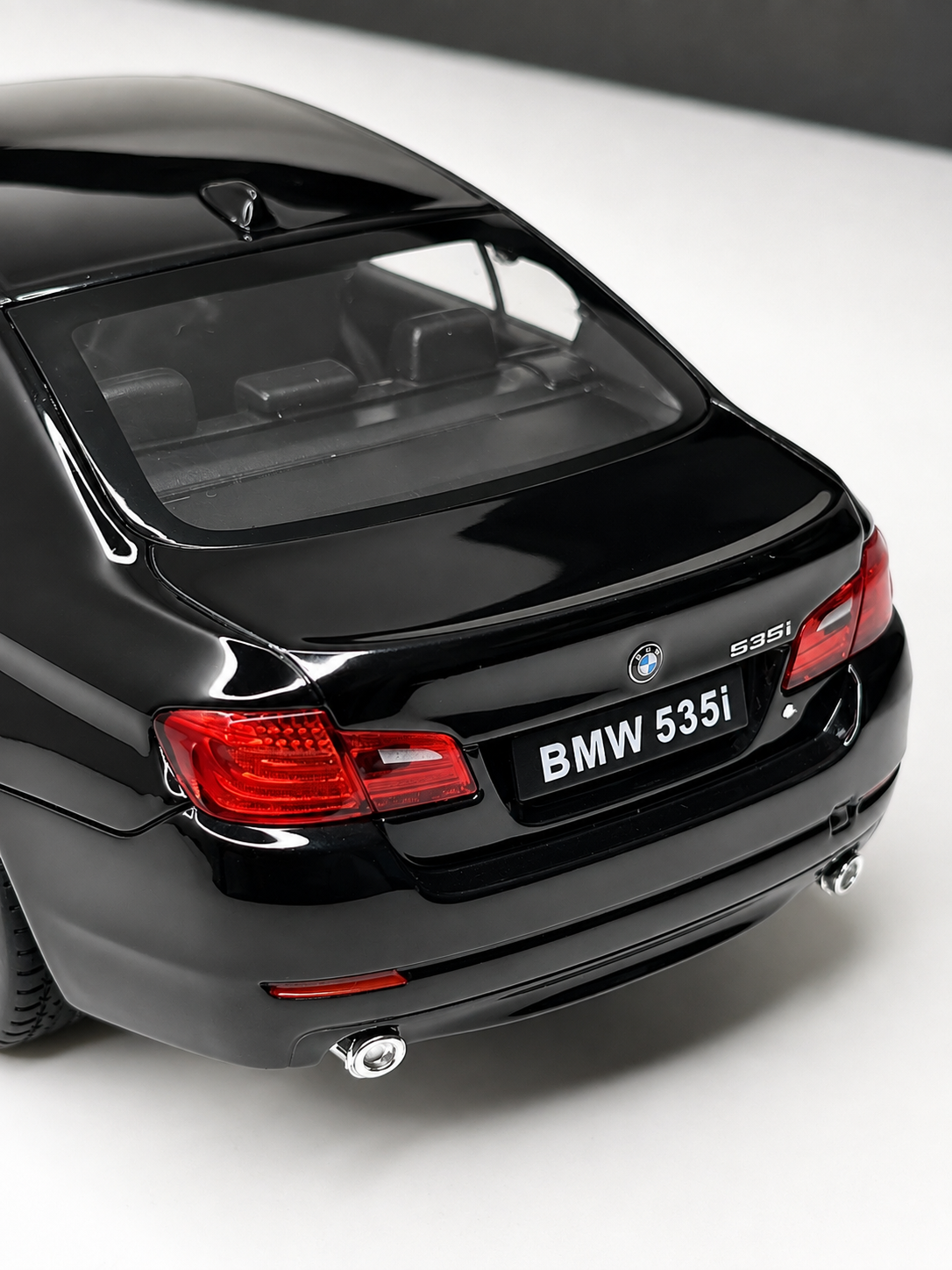 BMW 535i