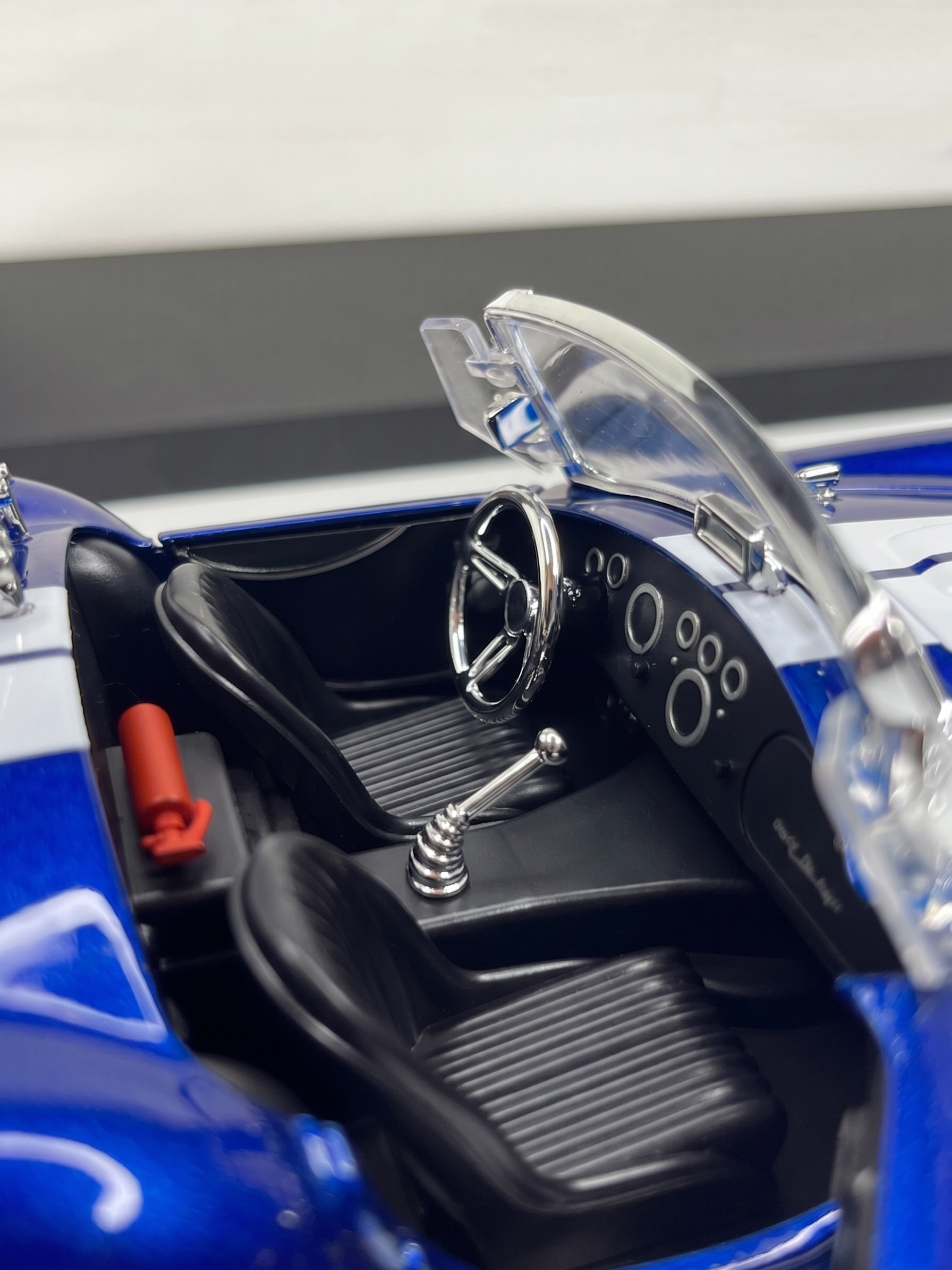 1965 Shelby Cobra 427 S/C Blue