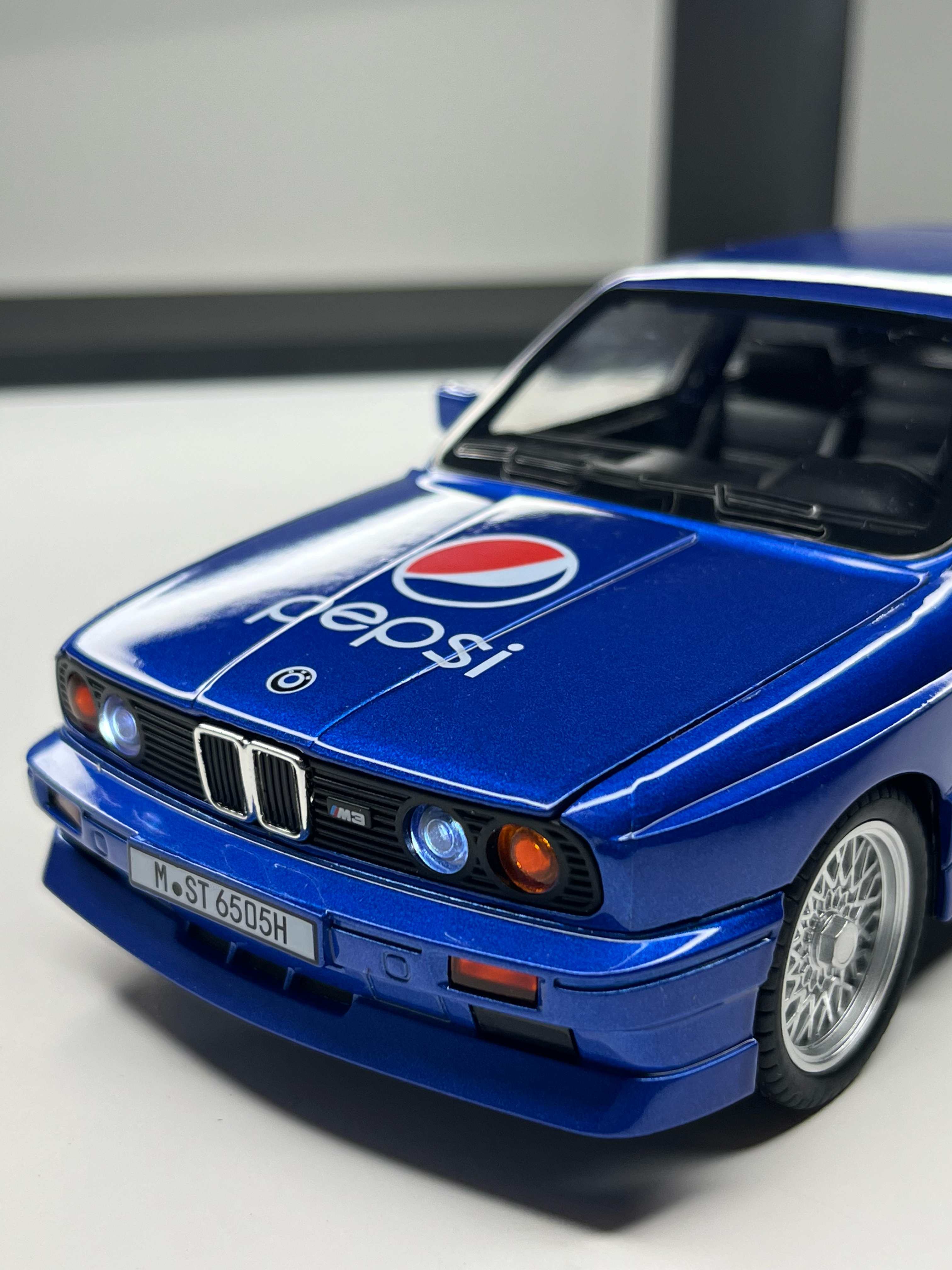 BMW M3 E30 - Pepsi Edition