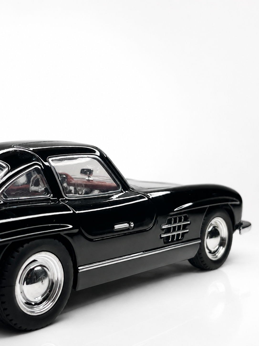 Mercedes-Benz 300 SL Gullwing Black