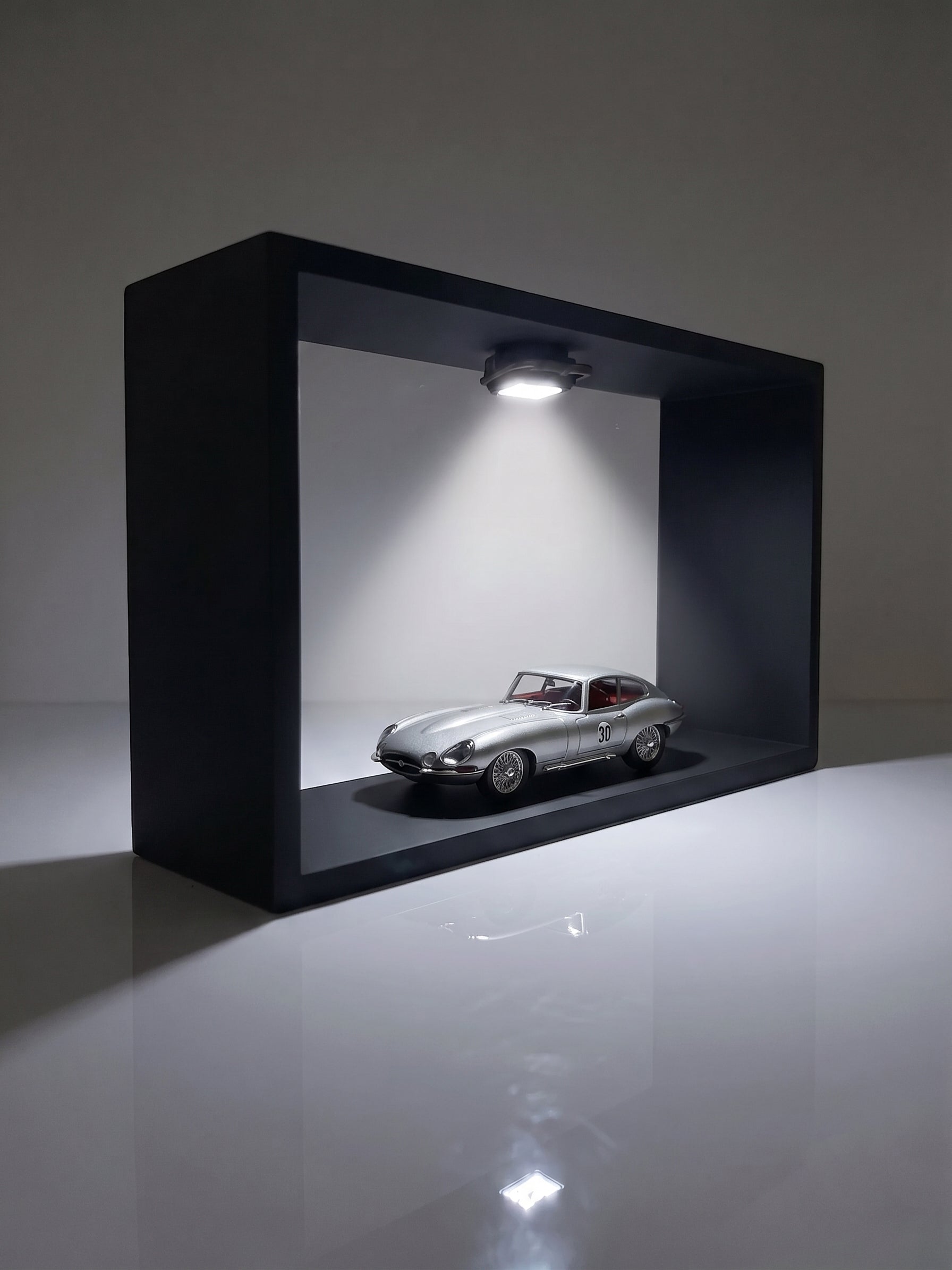 Jaguar E-Type Silver
