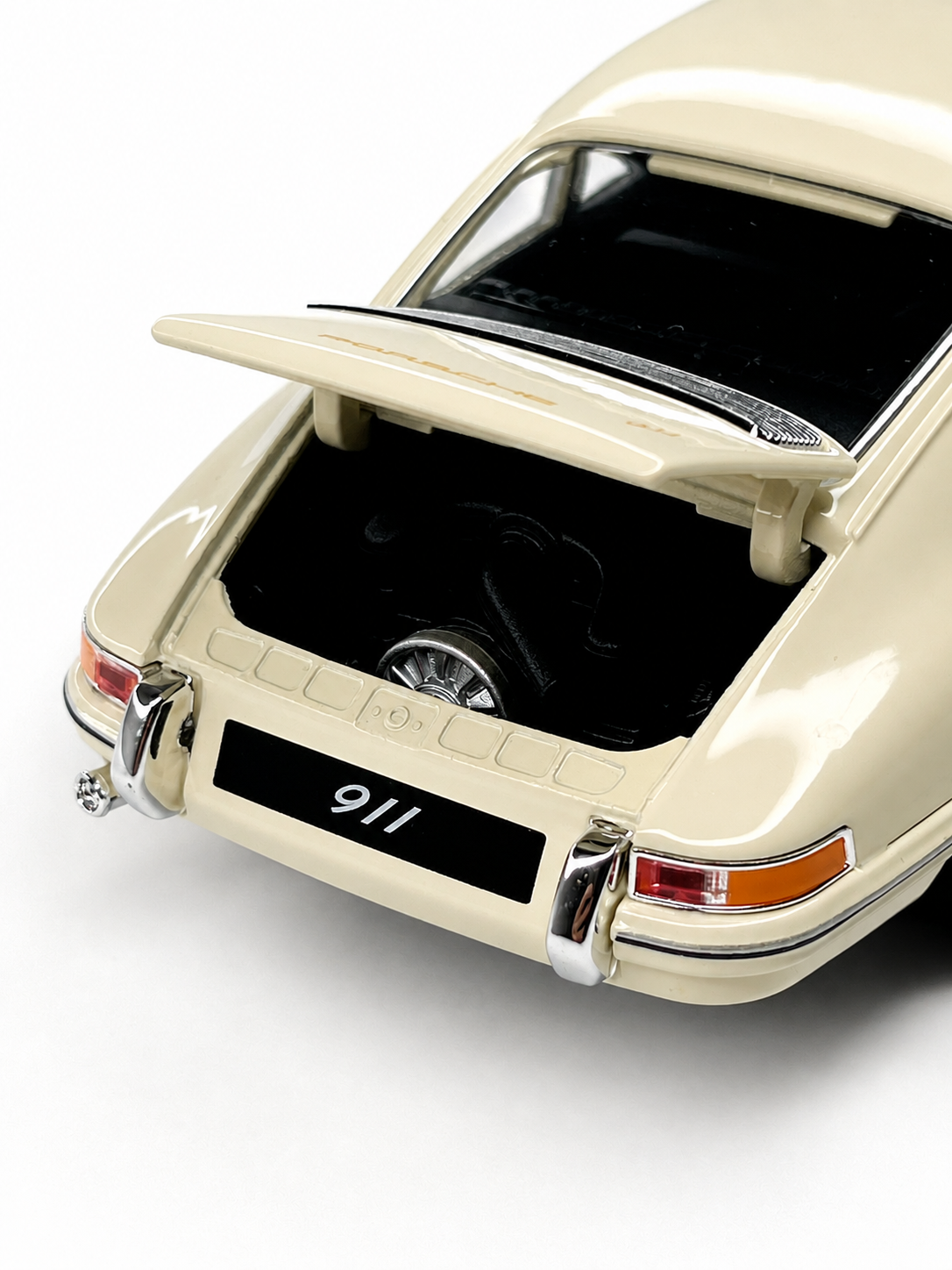 Porsche 911 F-Model