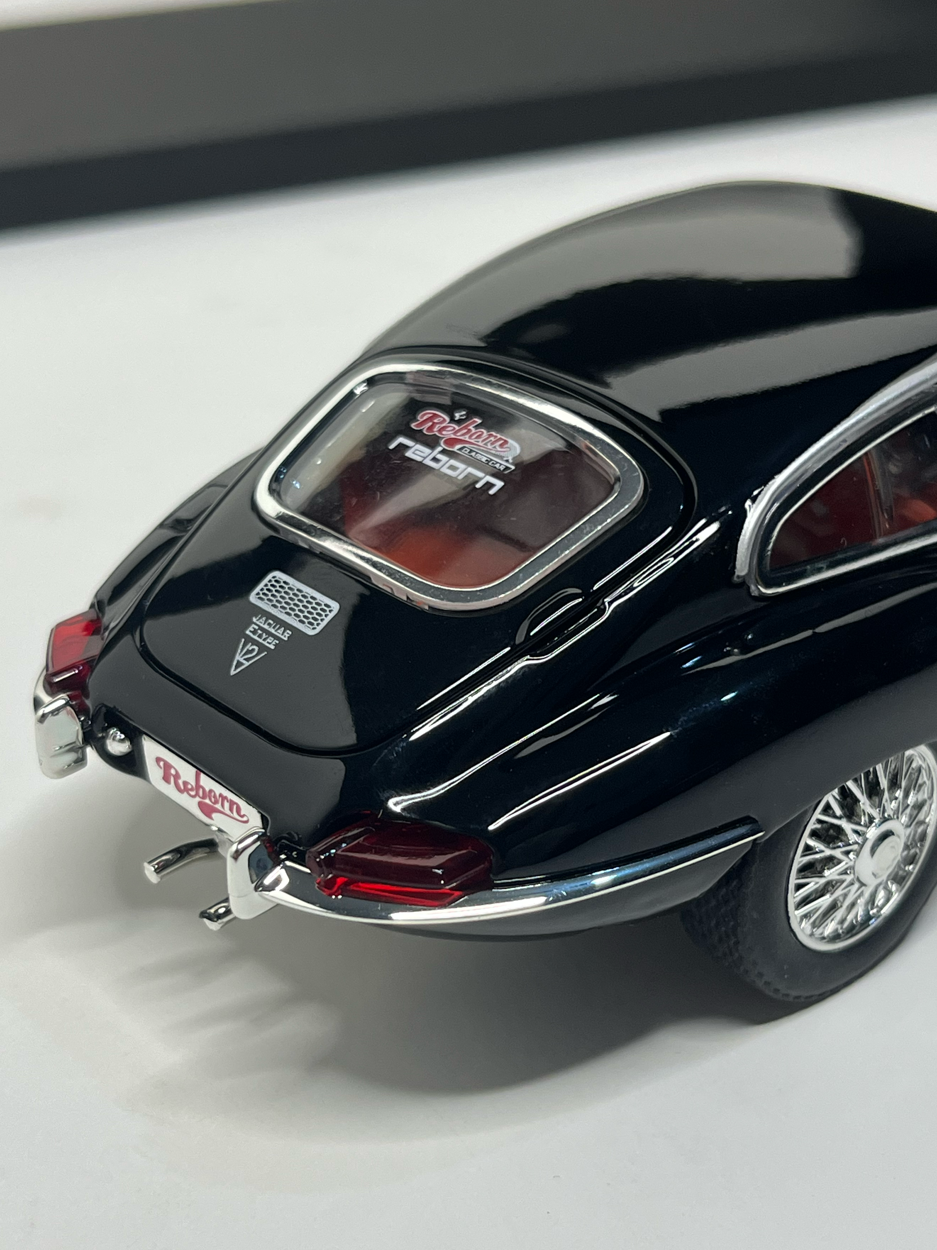 Jaguar E-Type Black