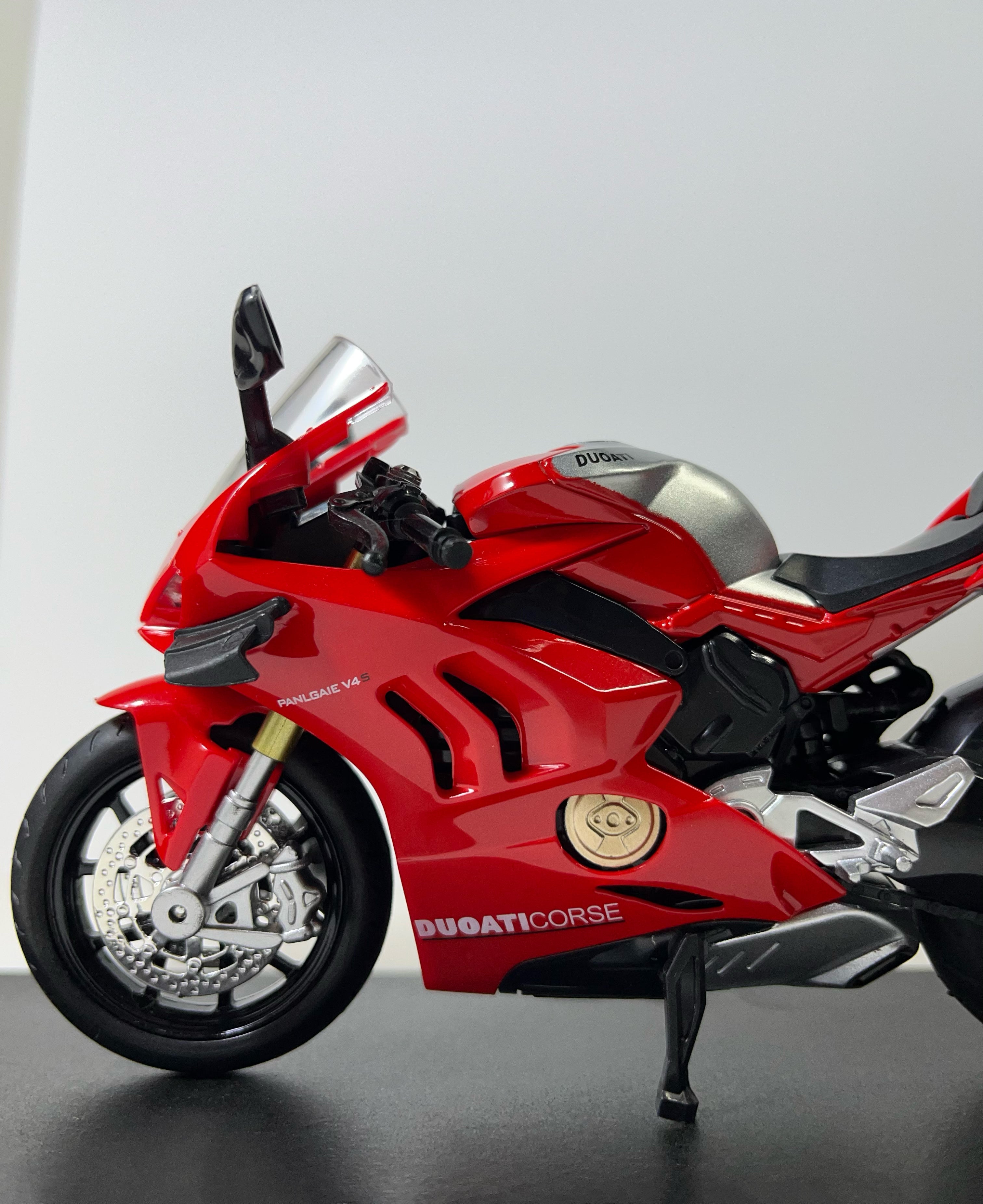 Ducati Corse Spotlight Frame