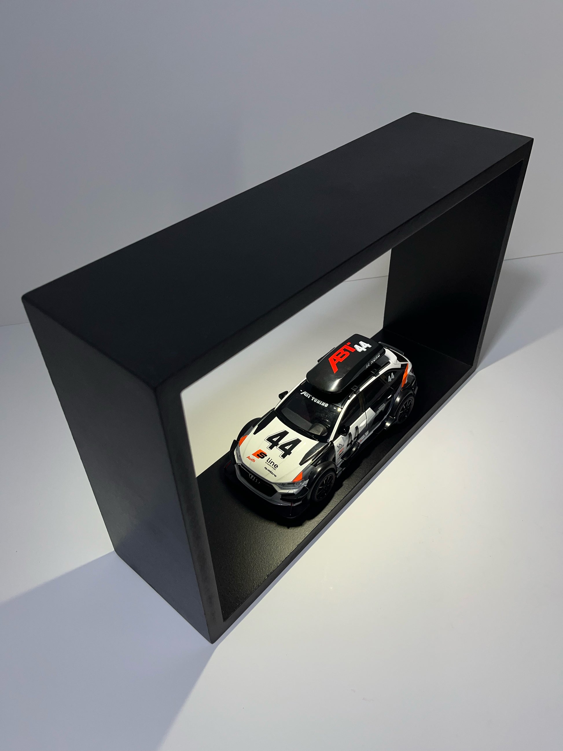 Audi RS6 Spotlight Frame