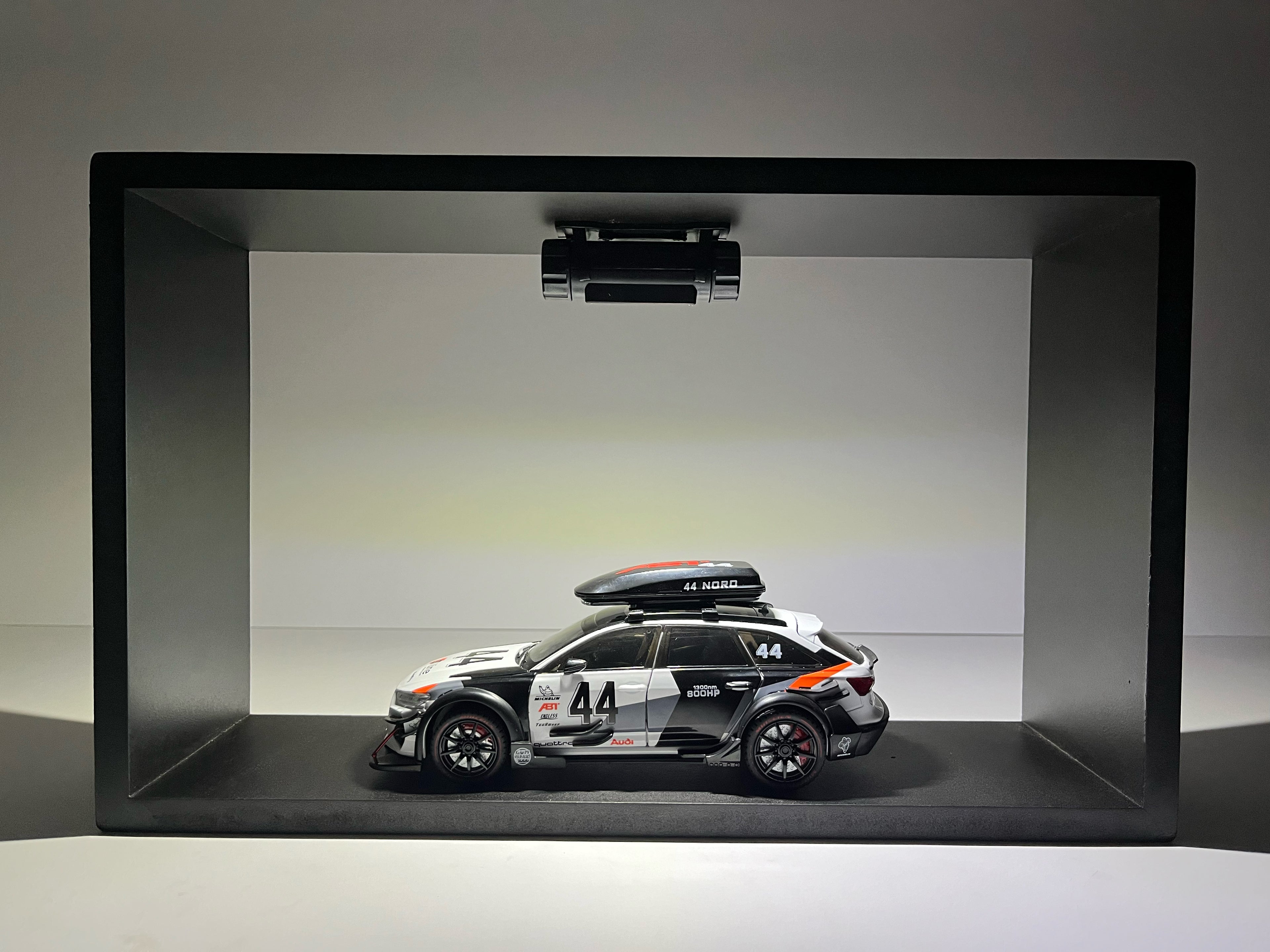 Audi RS6 Spotlight Frame