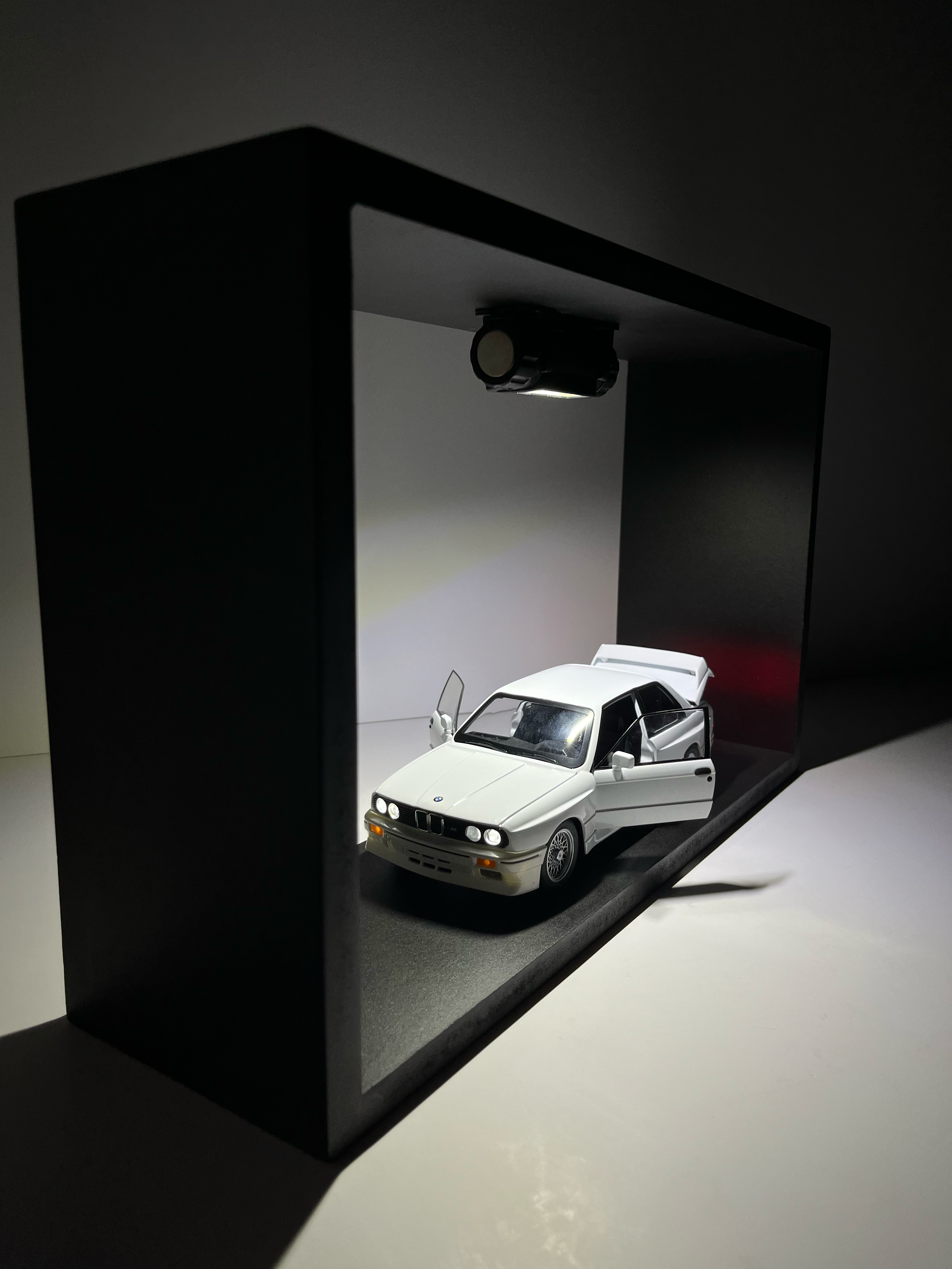 BMW M3 Spotlight Frame White