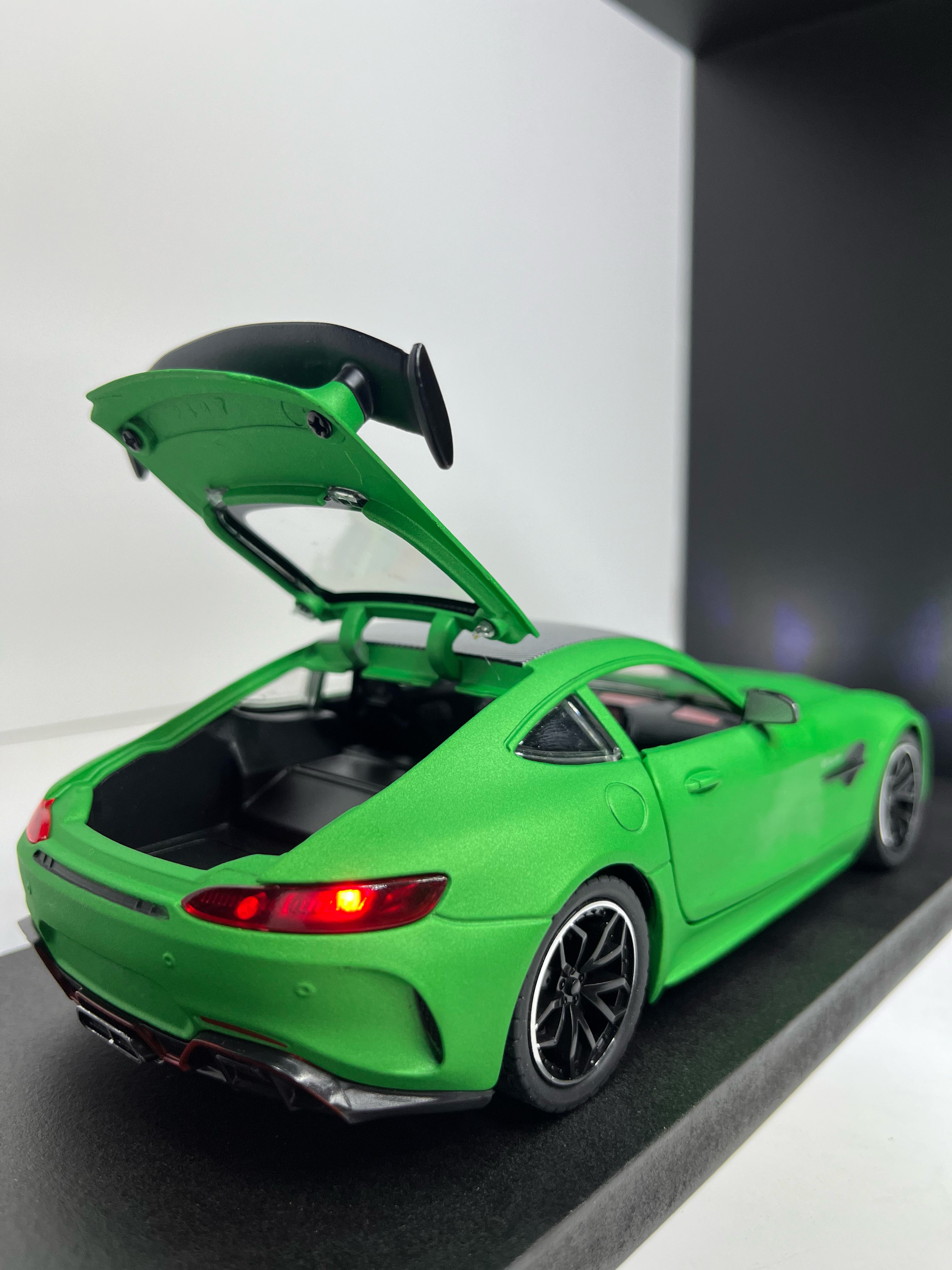 Mercedes-AMG GT Spotlight Frame