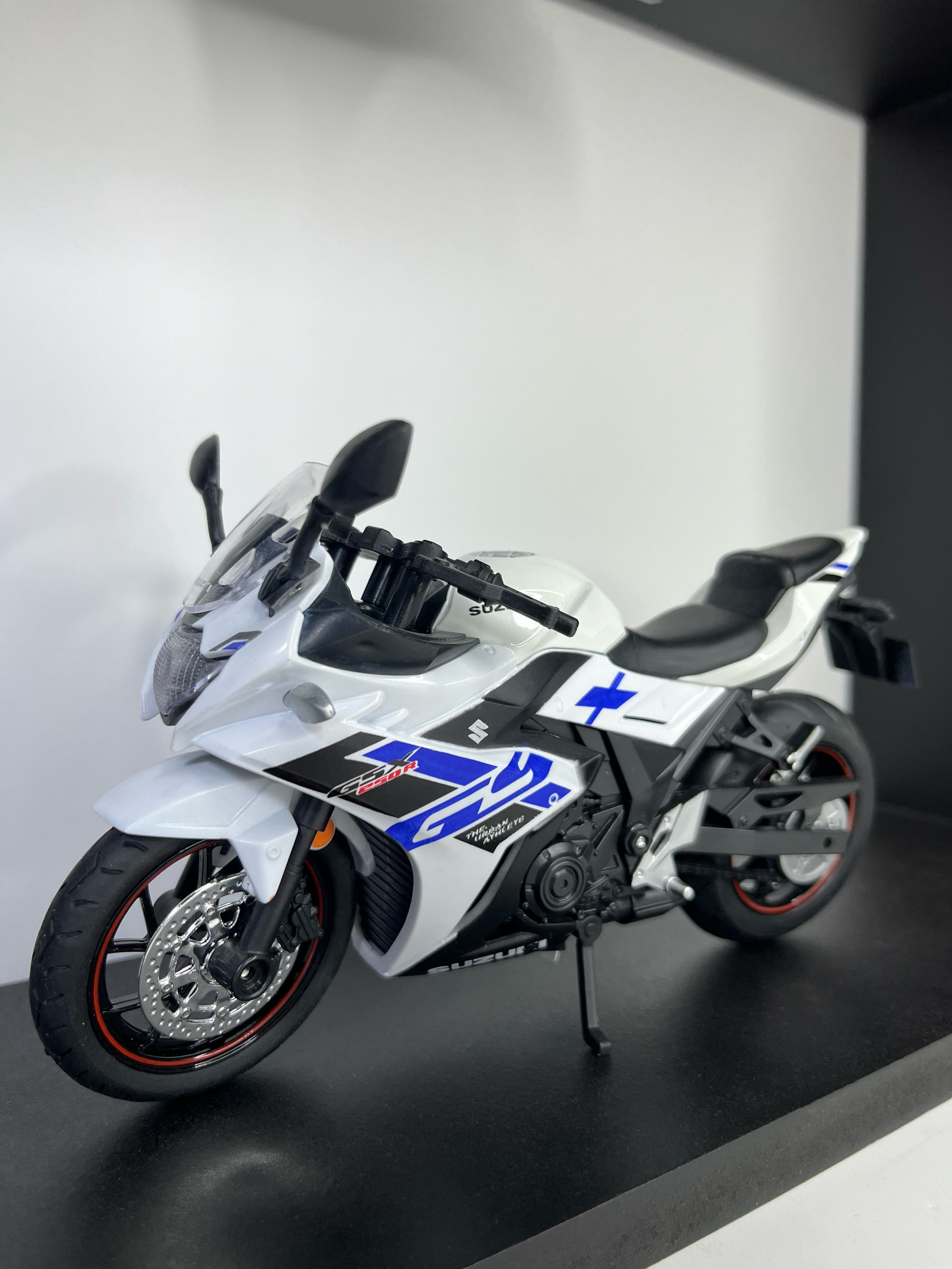 Suzuki GSX-R Spotlight Frame
