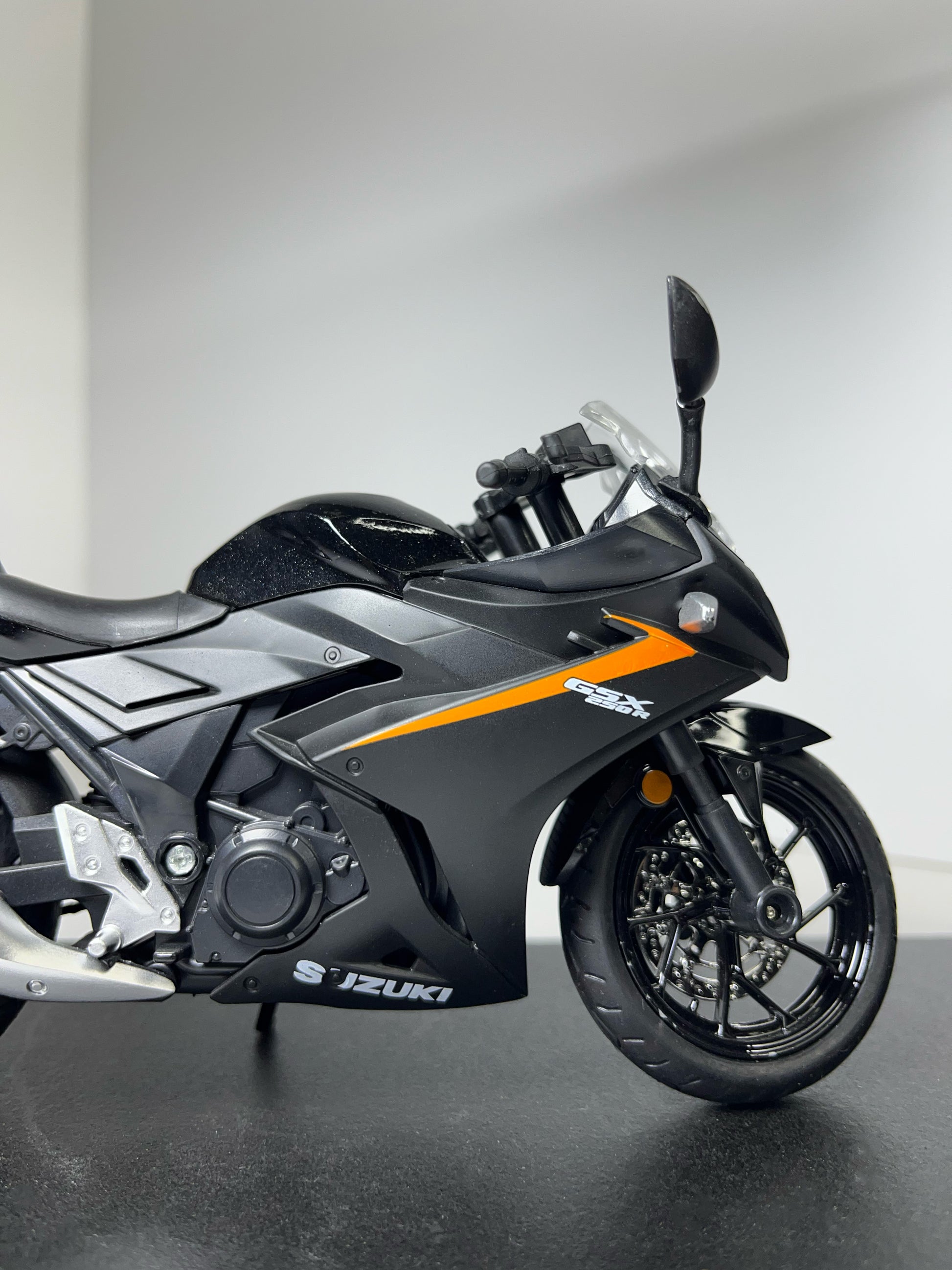 Suzuki GSX-R Spotlight Frame