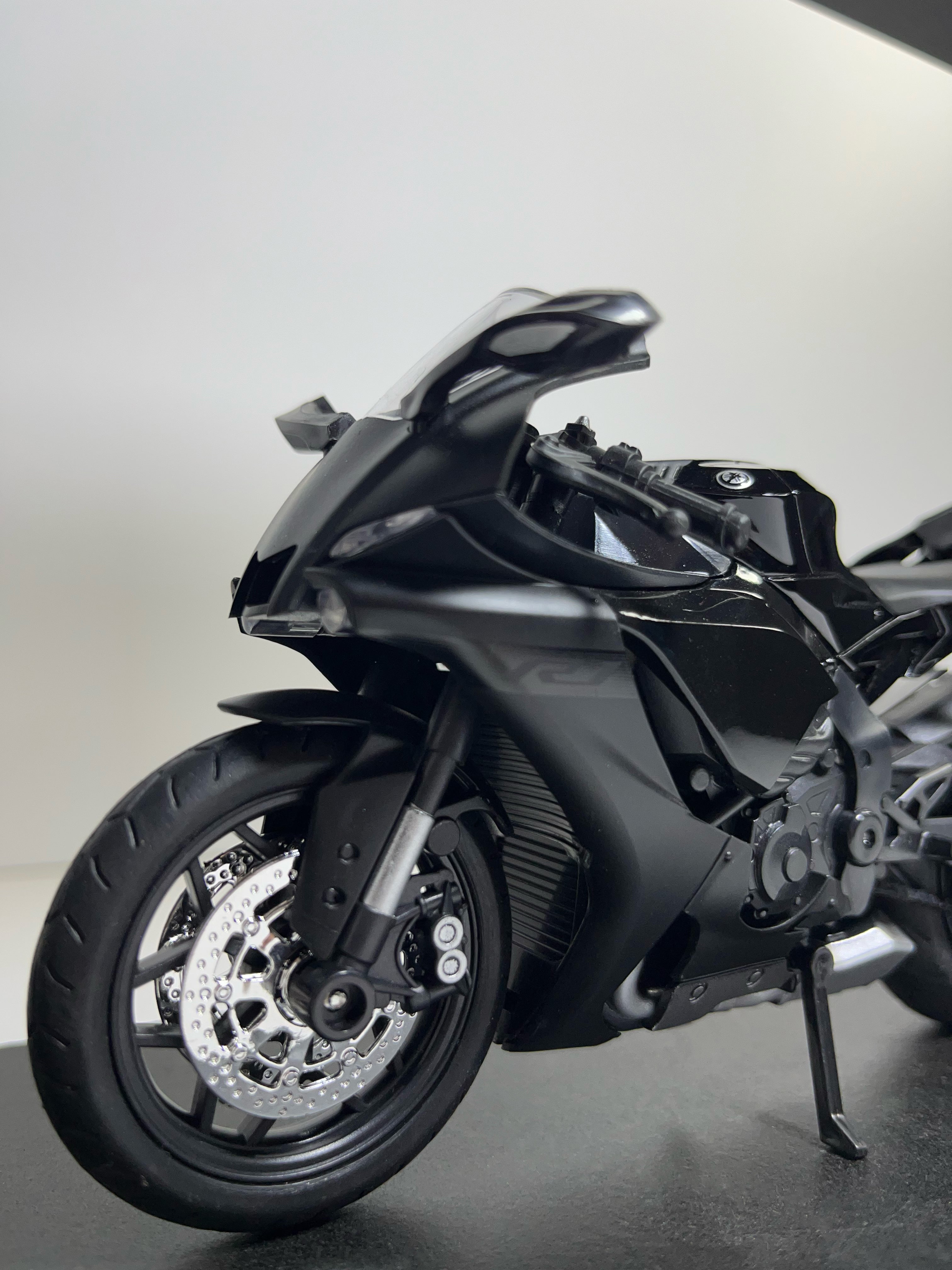 Yamaha R1 Spotlight Frame