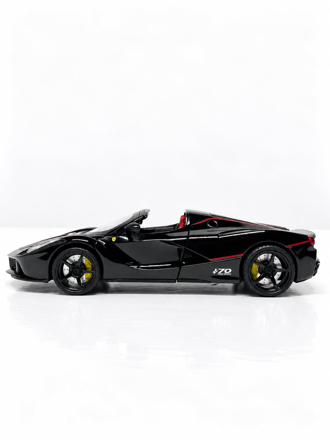 Ferrari LaFerrari Aperta Black