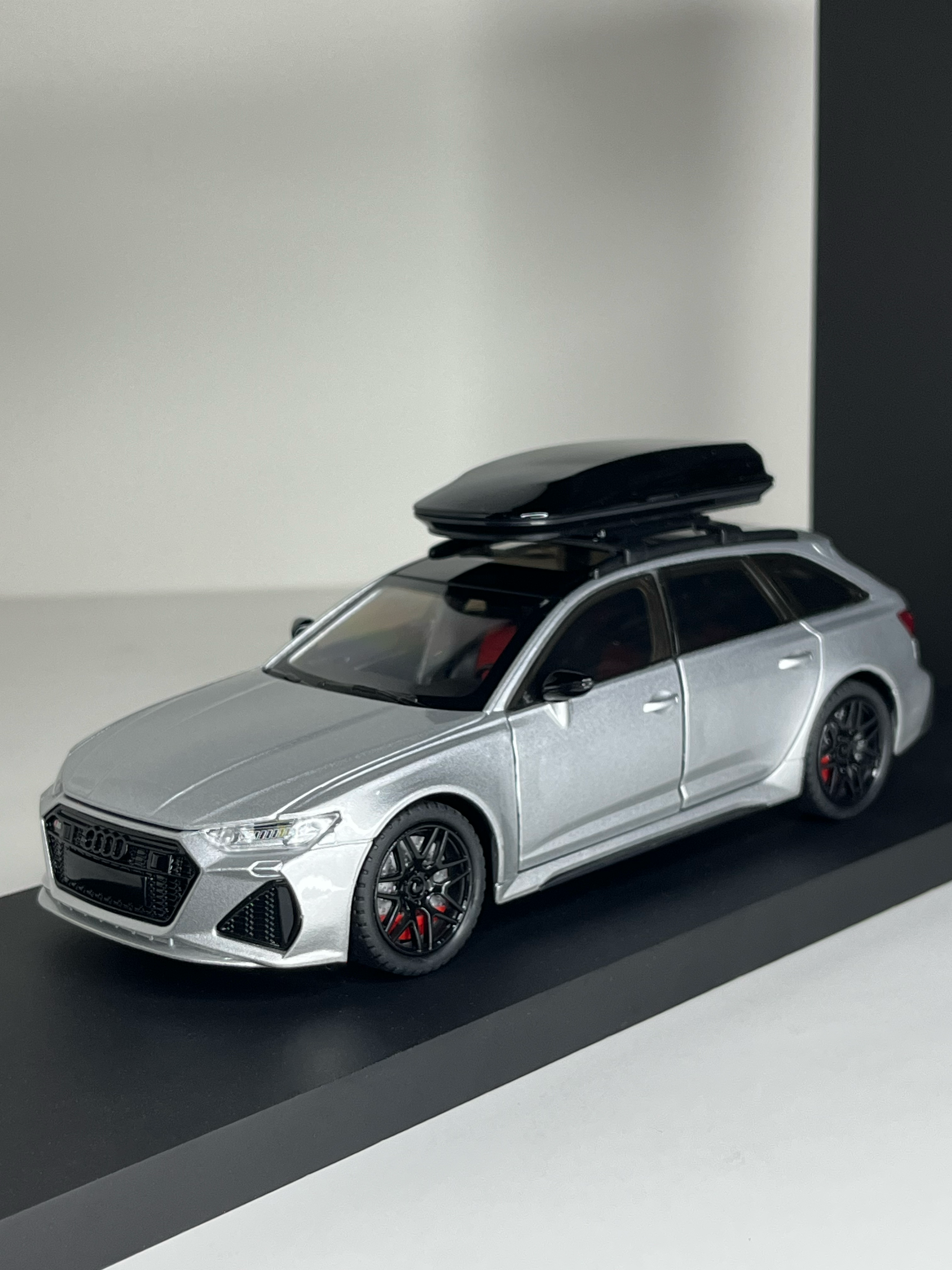 Audi RS6 Silver