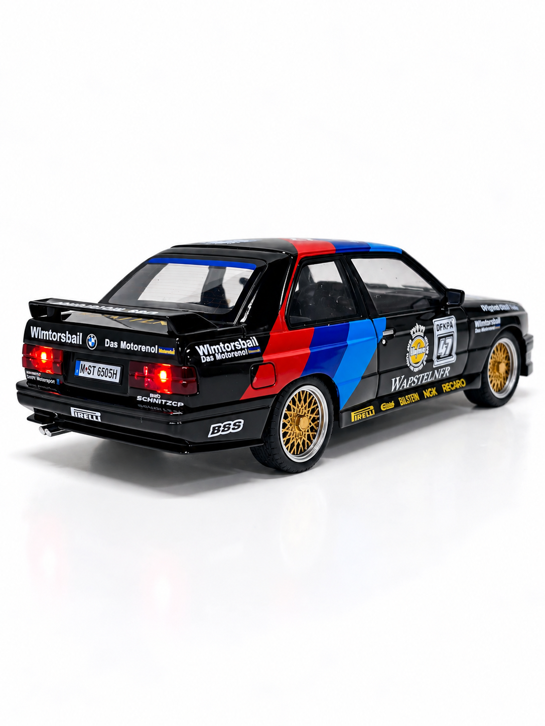 BMW E30 Black
