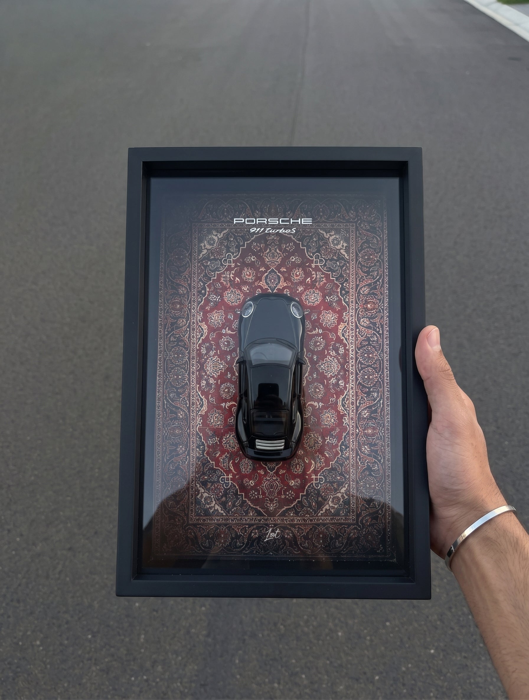 Porsche Oriental Frame