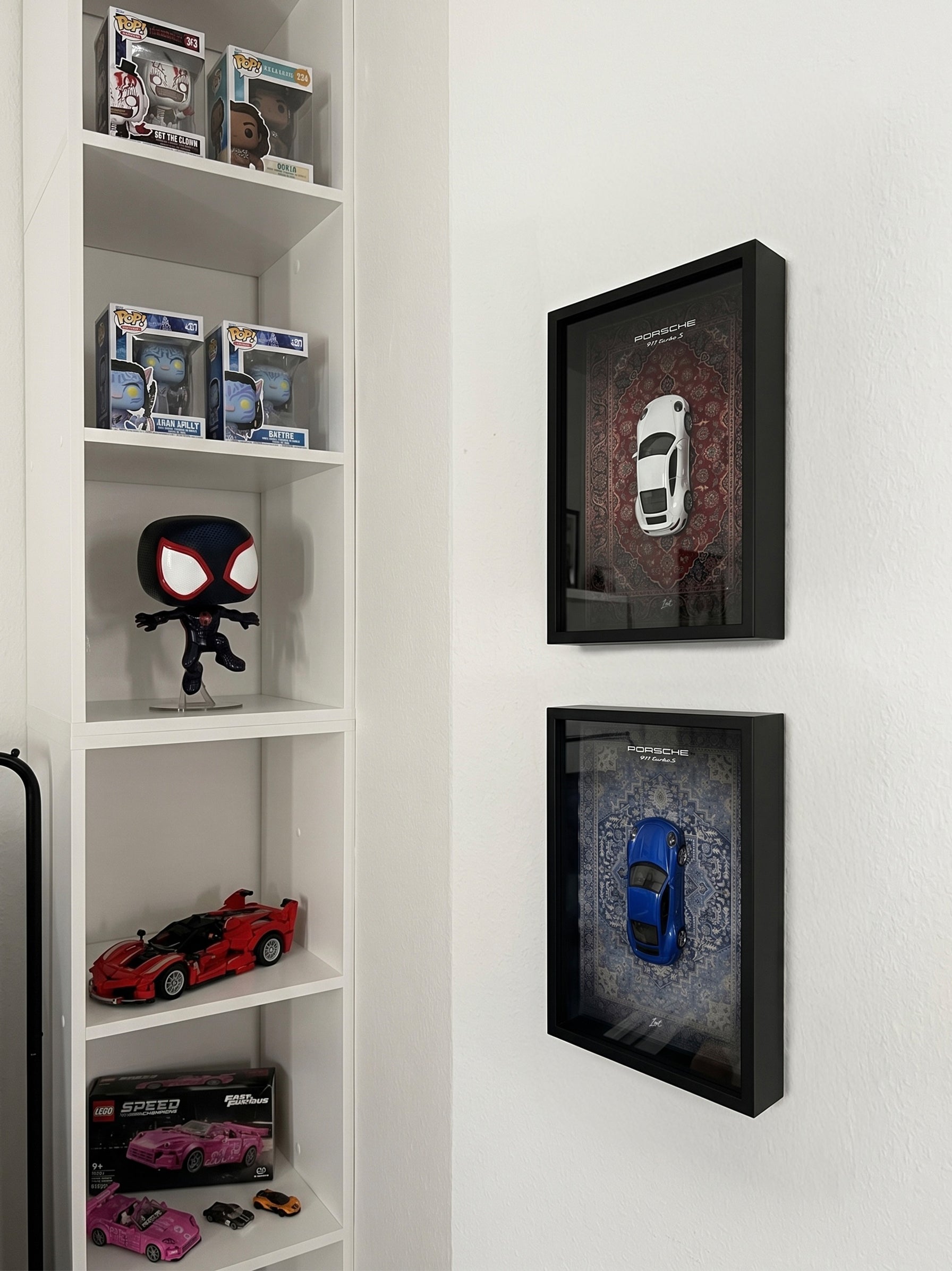 Porsche Oriental Frame