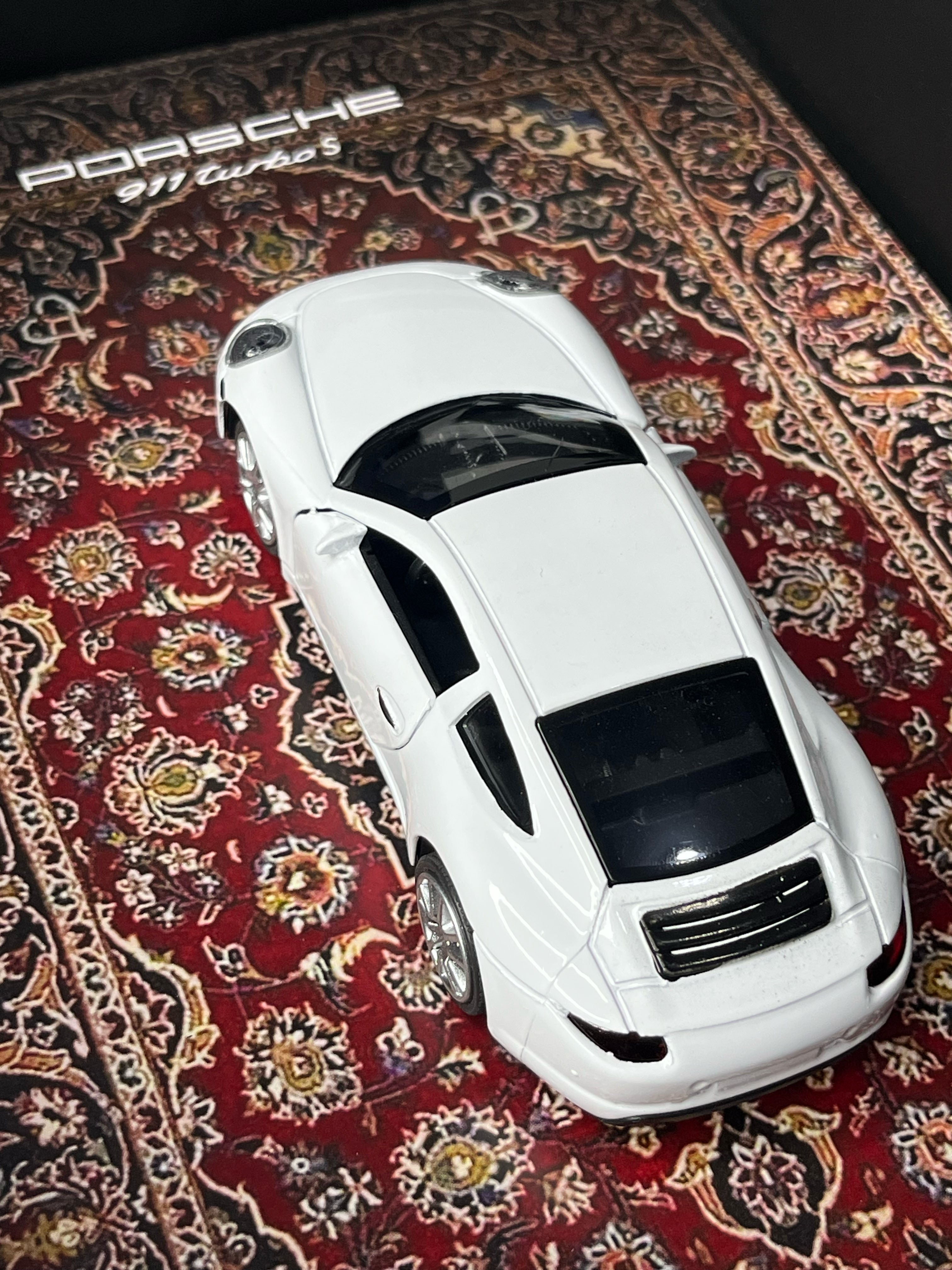 Porsche Oriental Frame