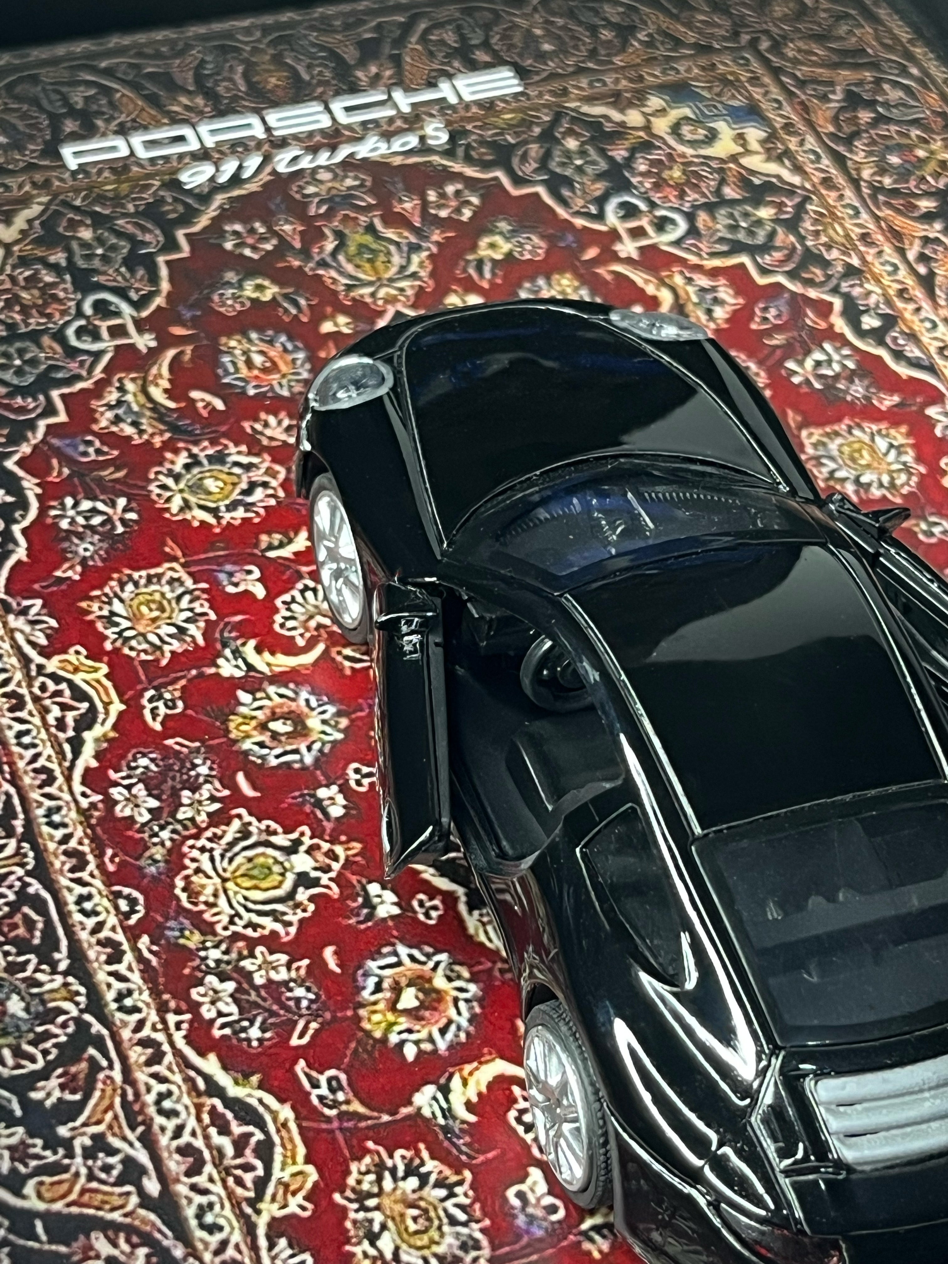 Porsche Oriental Frame