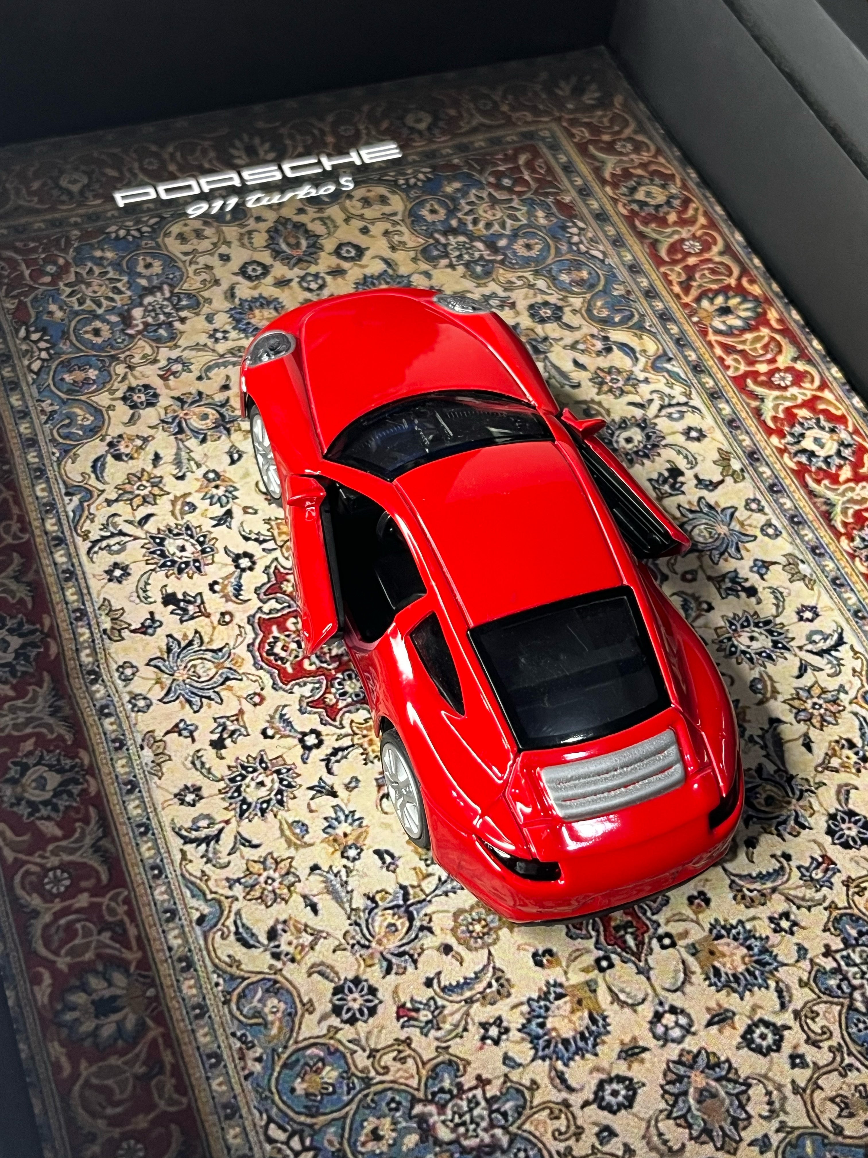 Porsche Oriental Frame