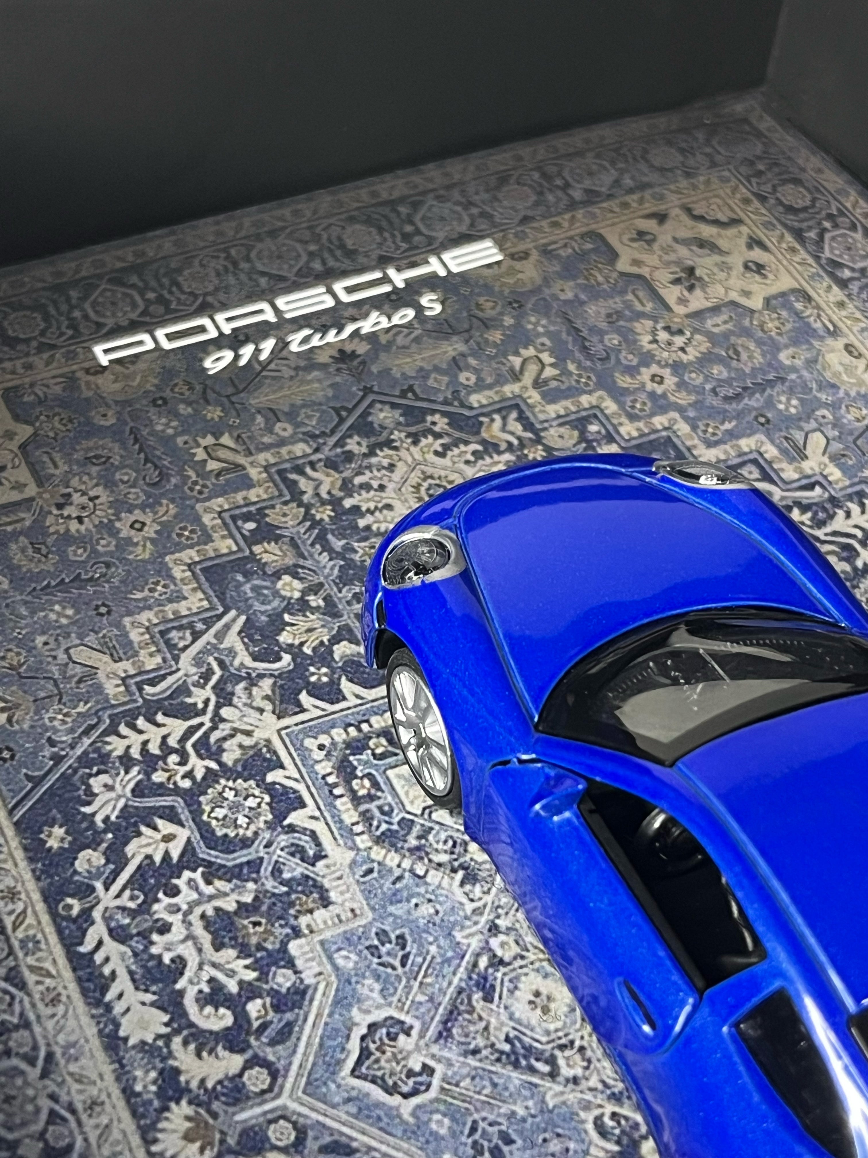 Porsche Oriental Frame