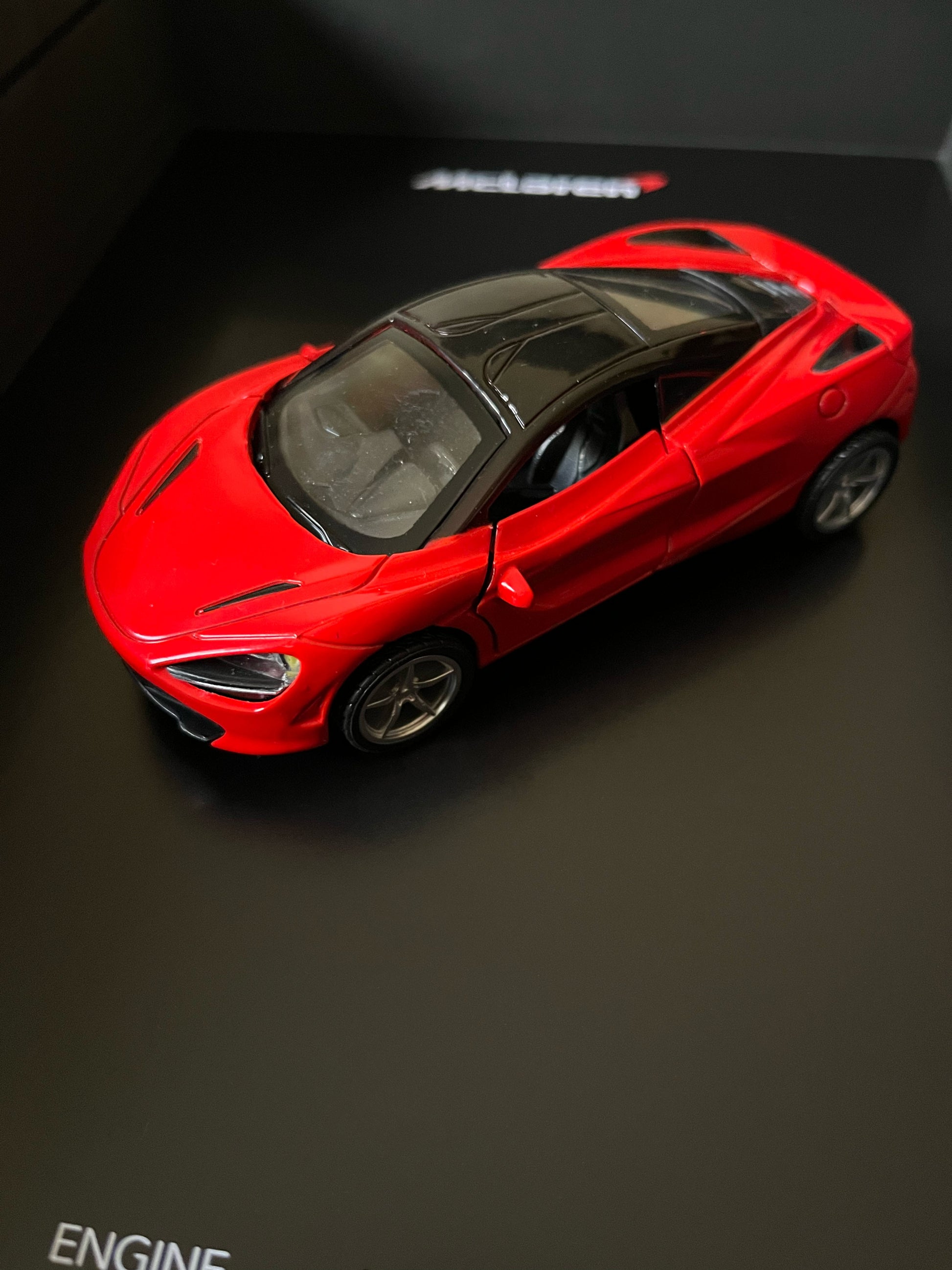 McLaren Frame Red