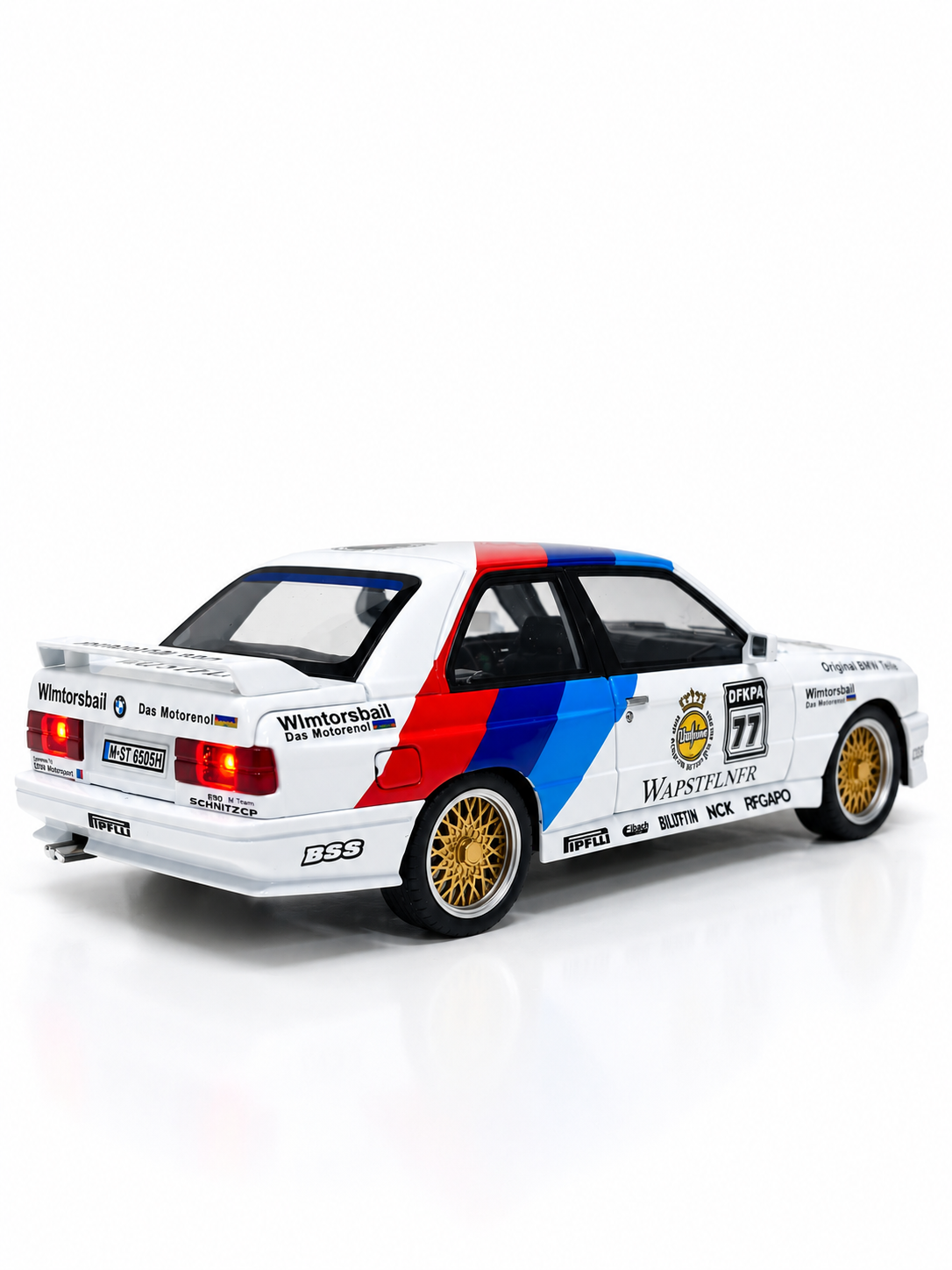 BMW E30 White